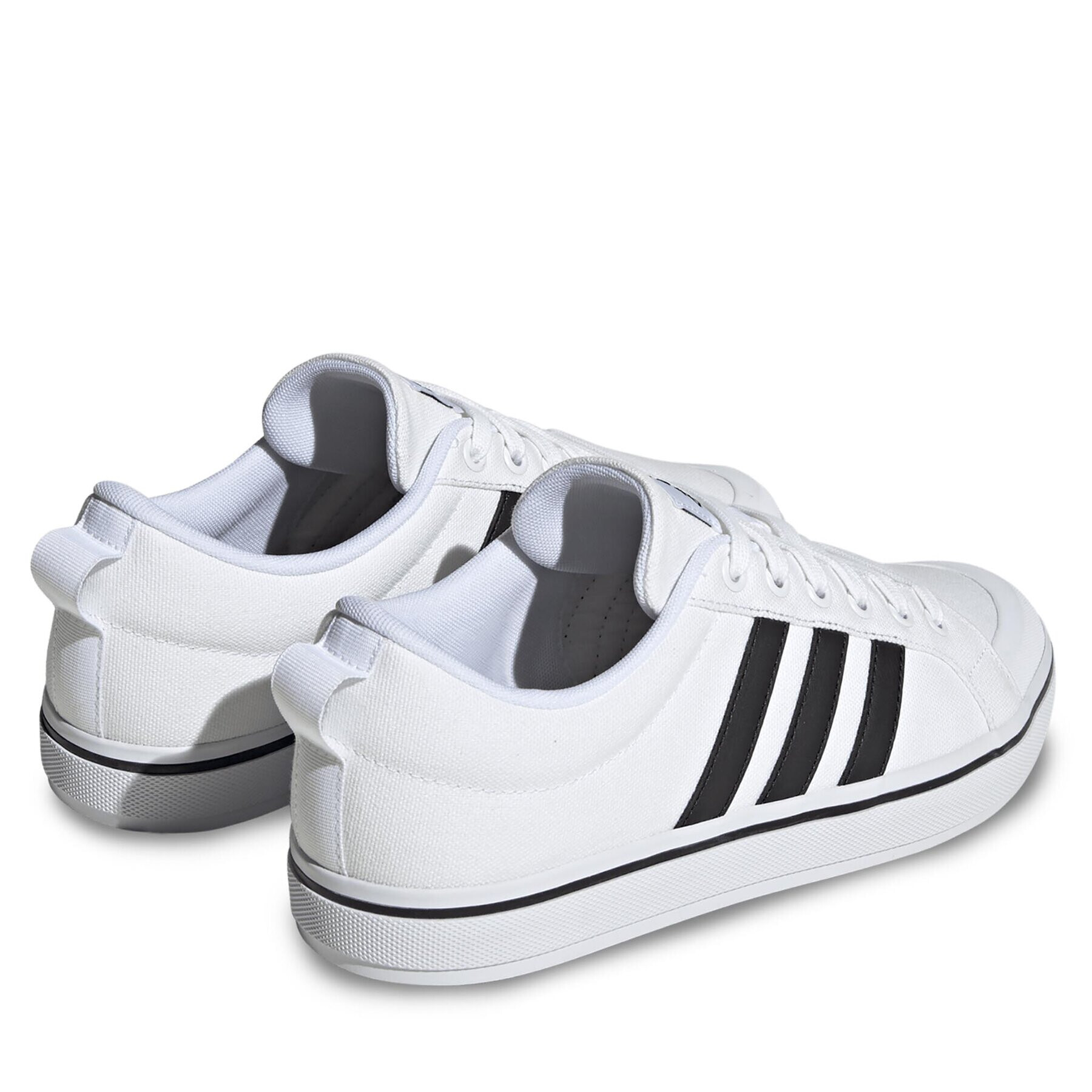 adidas Обувки Bravada 2.0 HP6022 Бял - Pepit.bg