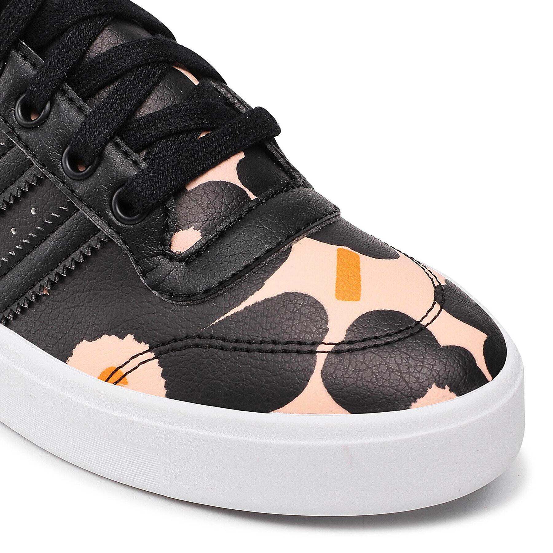 adidas Обувки Bryony GW2264 Черен - Pepit.bg