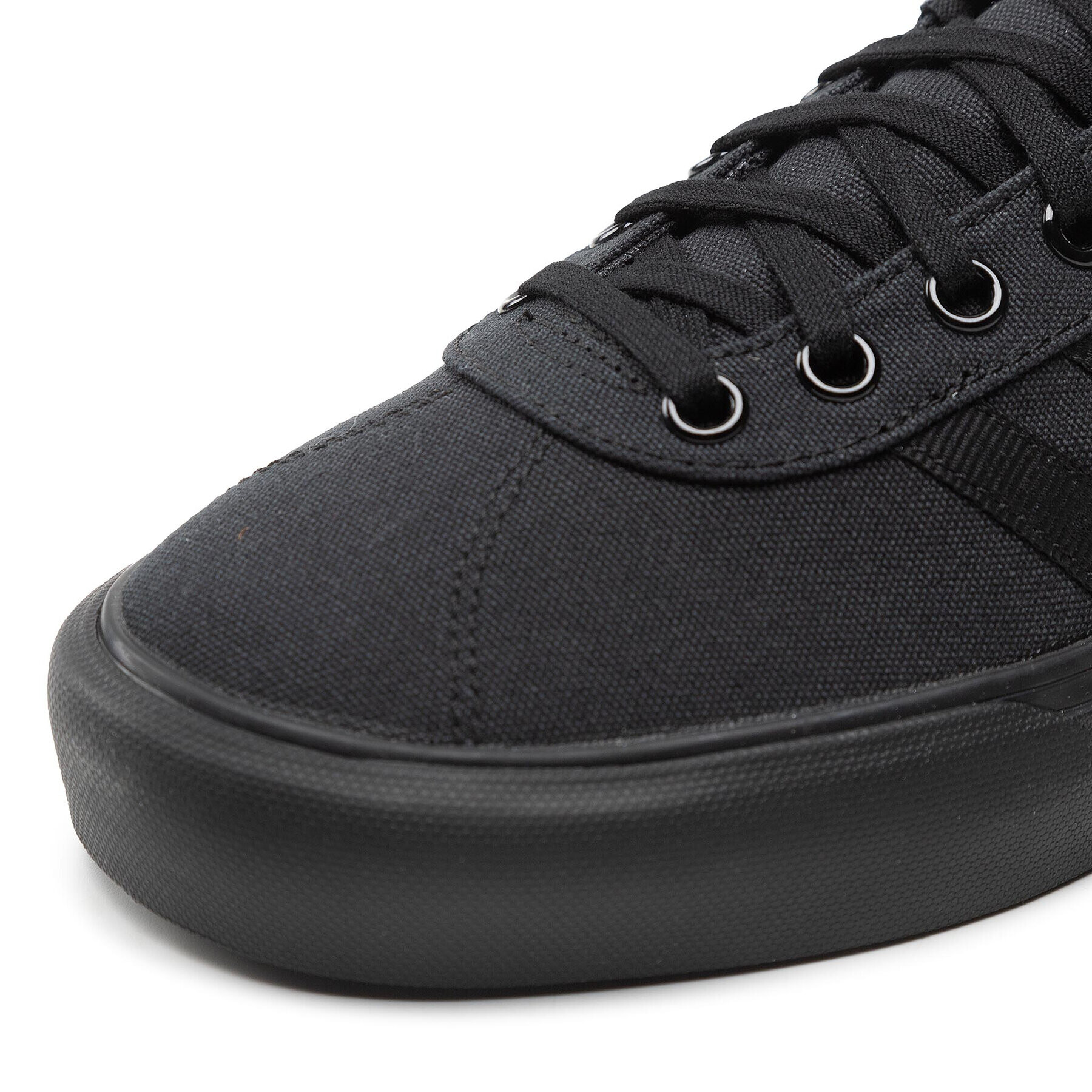 adidas Обувки Delpala FV0634 Черен - Pepit.bg