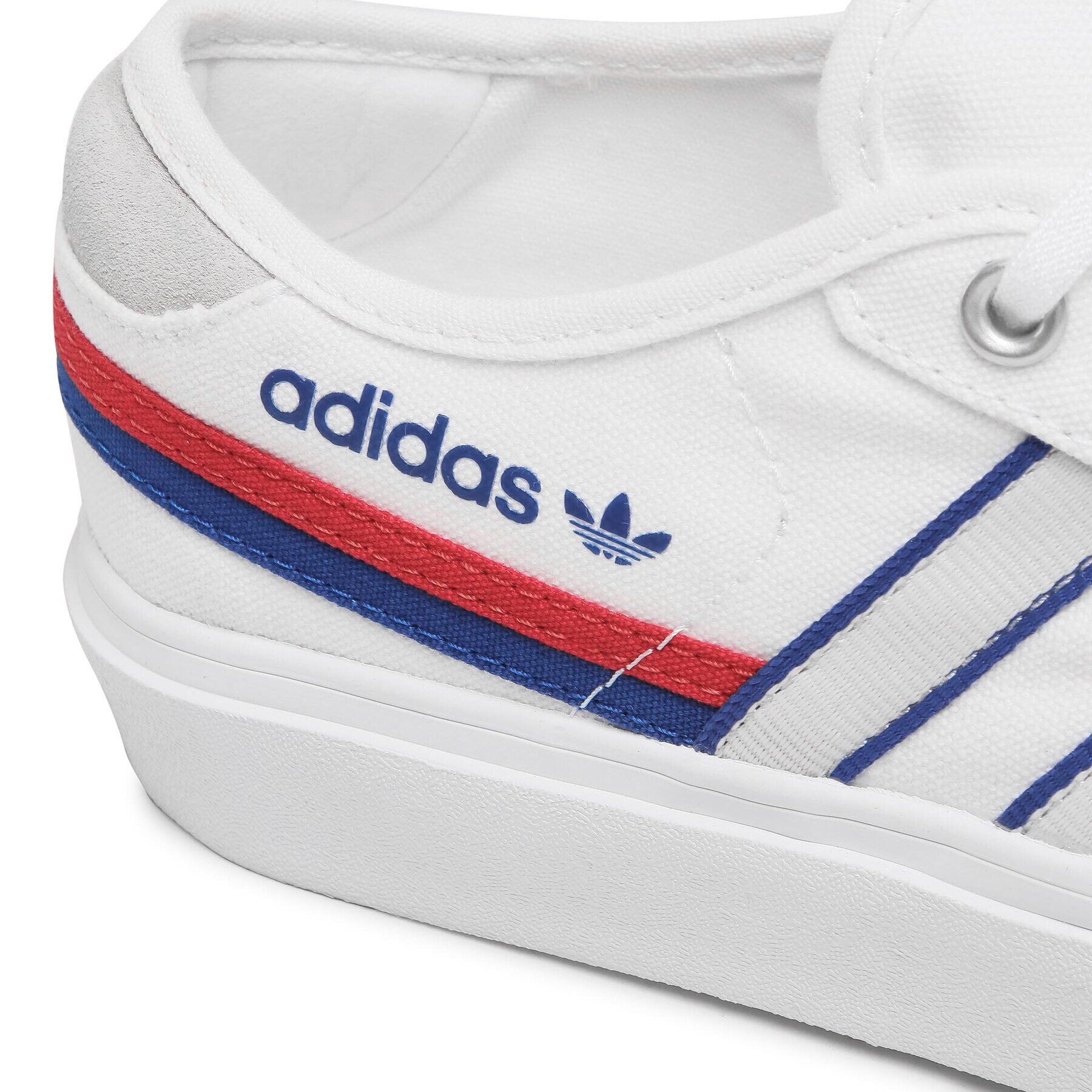 adidas Обувки Delpala FV0639 Бял - Pepit.bg