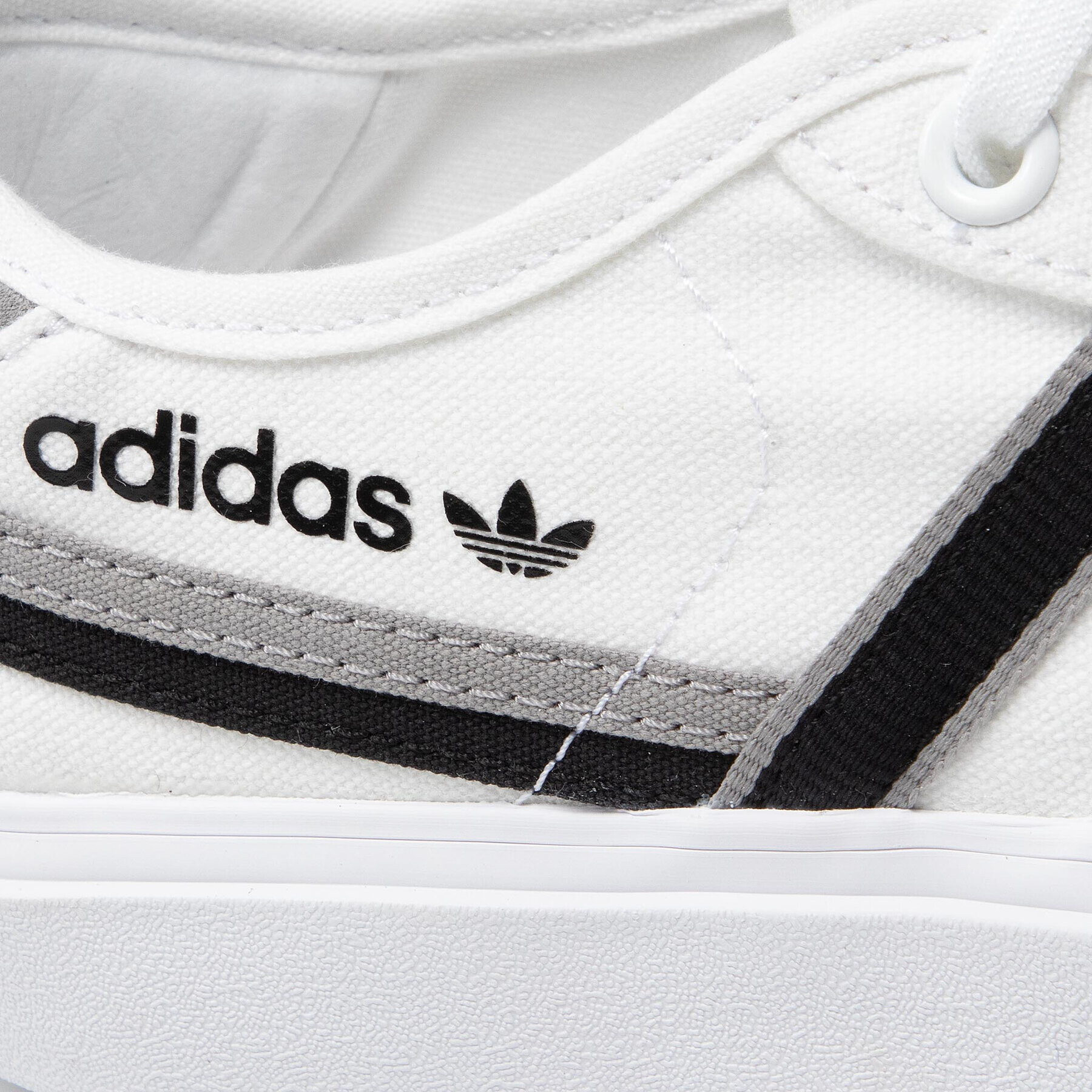 adidas Обувки Delpala FY7467 Бял - Pepit.bg