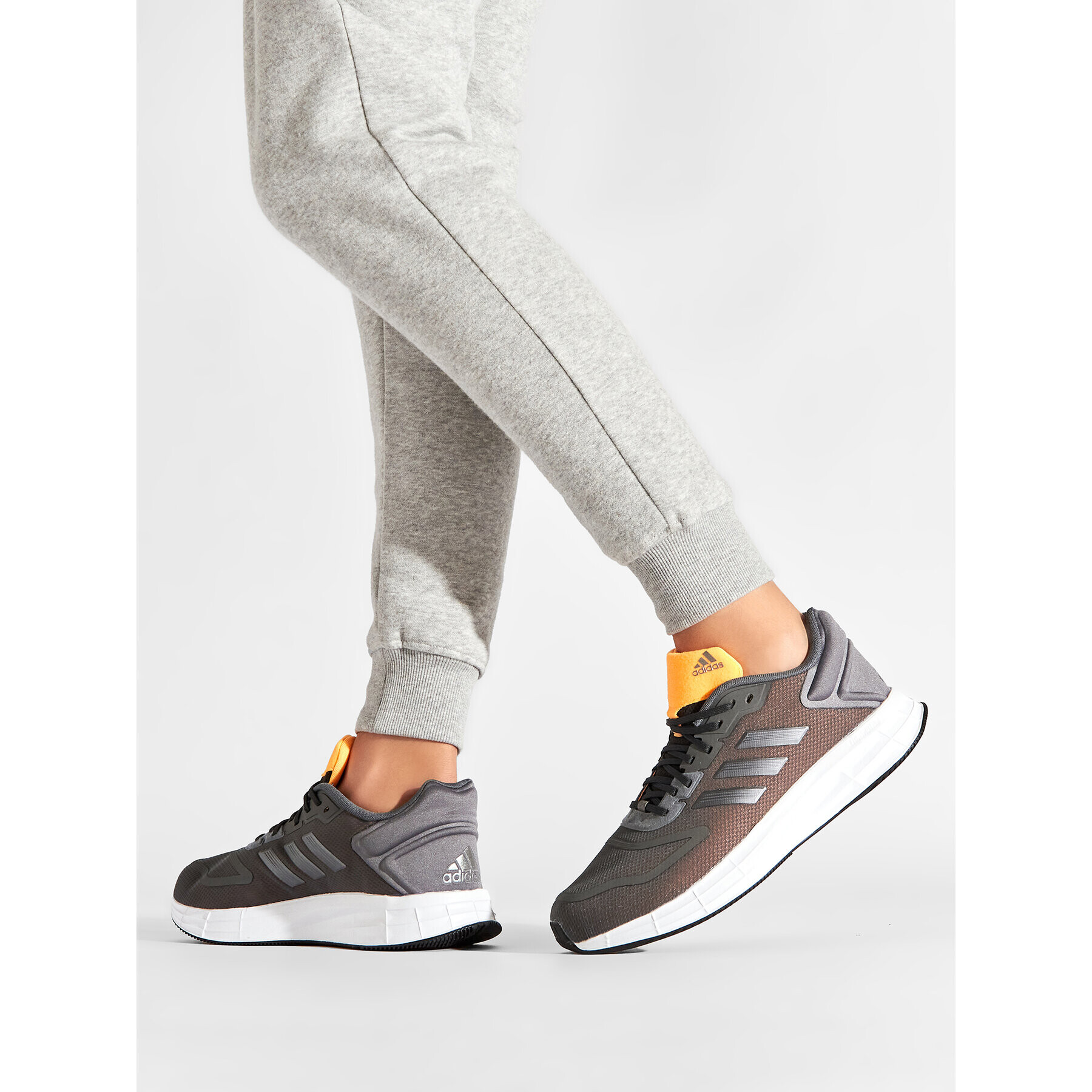adidas Обувки Duramo 10 Сив - Pepit.bg
