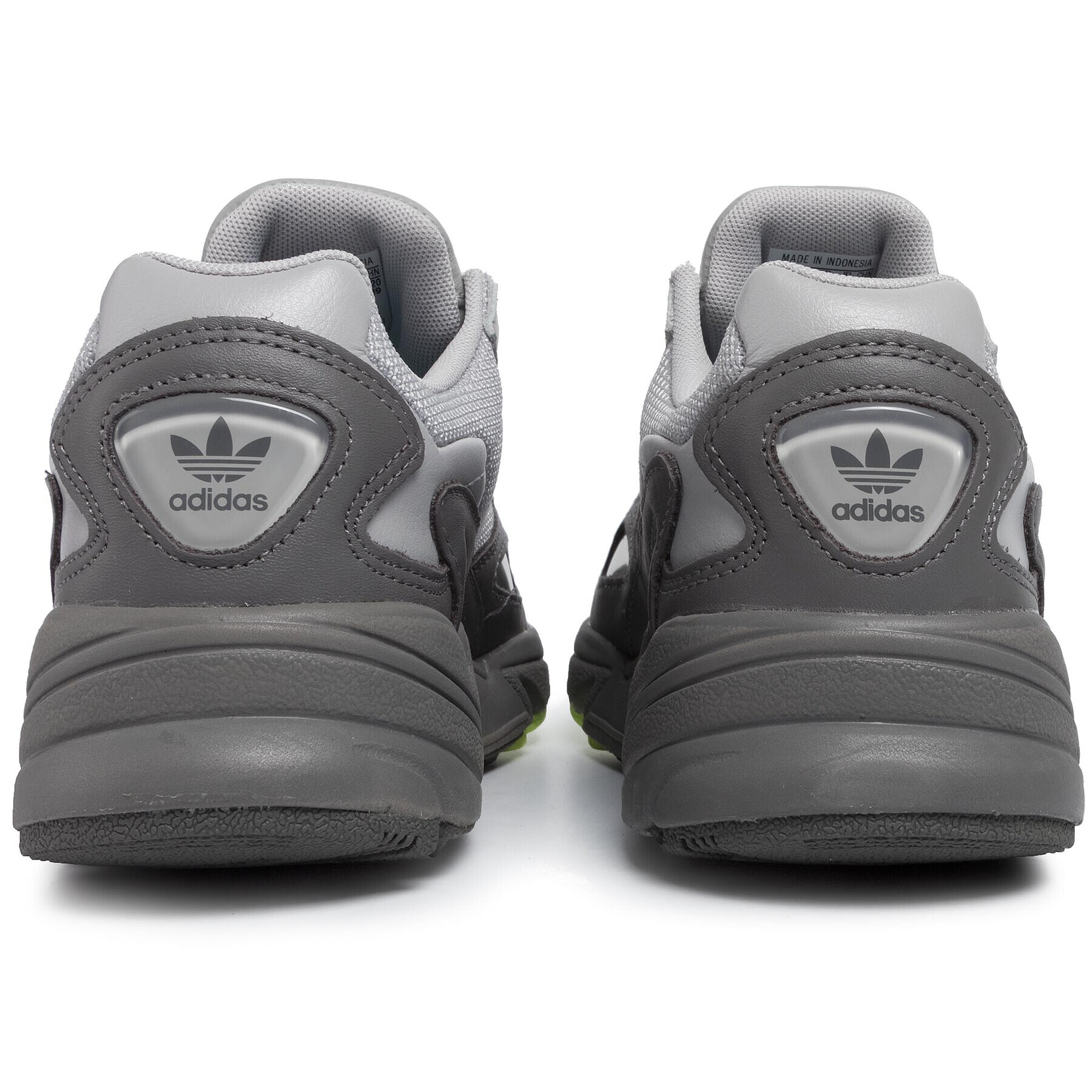 adidas Обувки Falcon W EE5115 Сив - Pepit.bg
