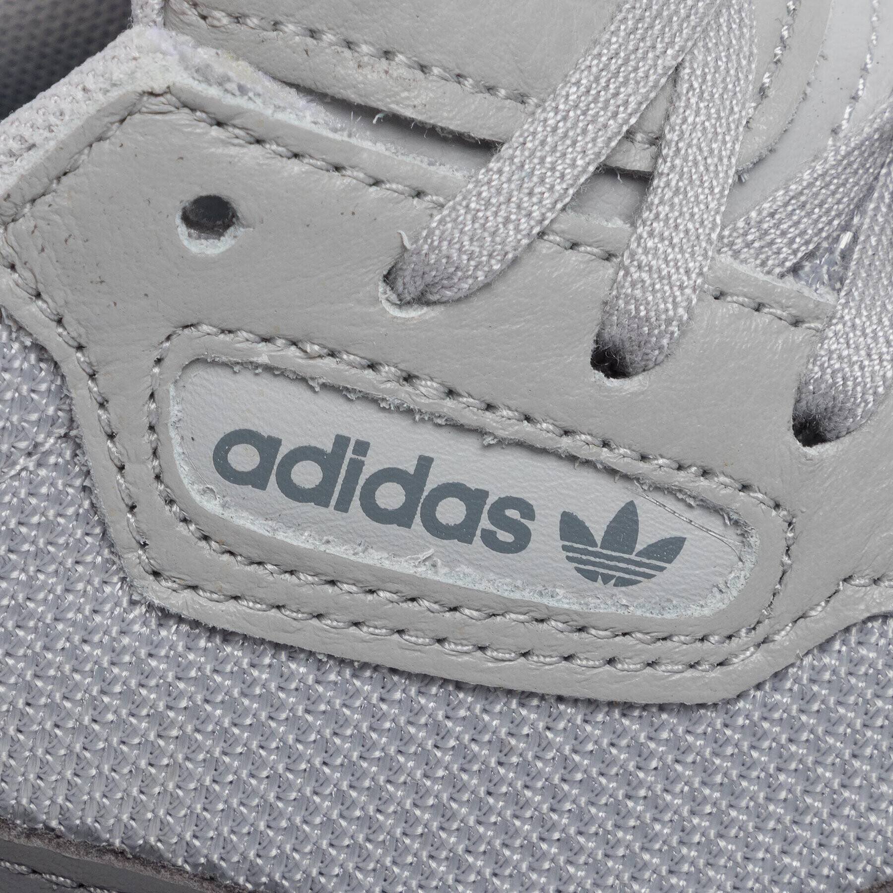 adidas Обувки Falcon W EE5115 Сив - Pepit.bg