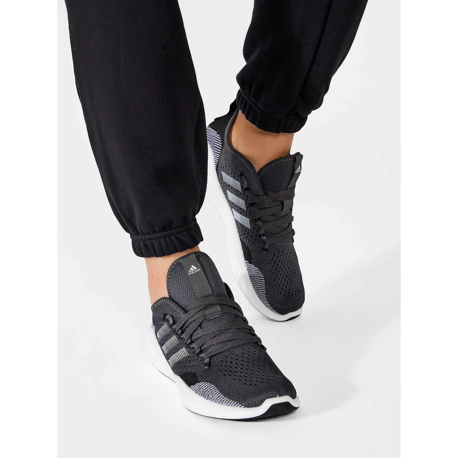 adidas Обувки Fluidflow 2.0 FZ1983 Сив - Pepit.bg