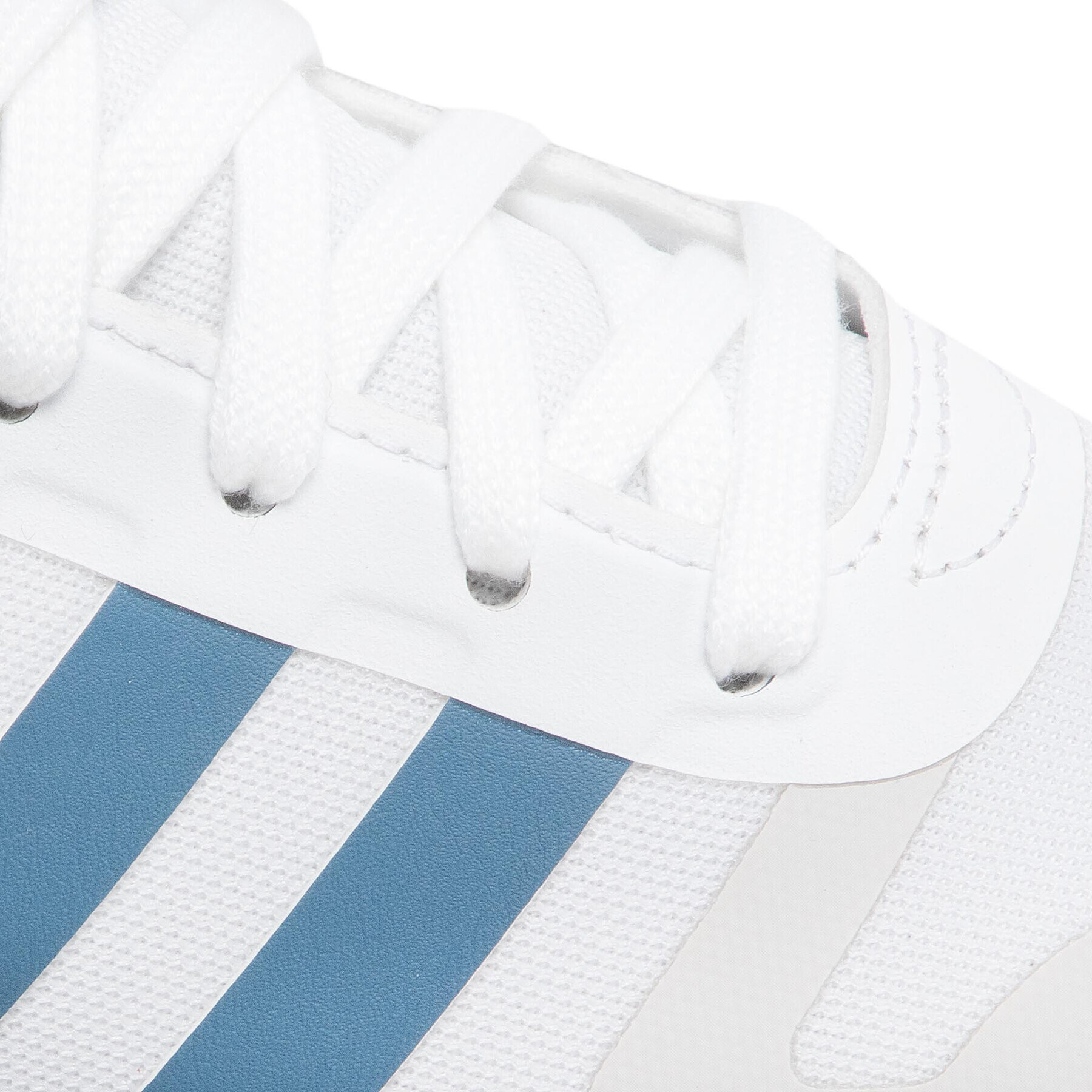 adidas Обувки Multix J GX4230 Бял - Pepit.bg