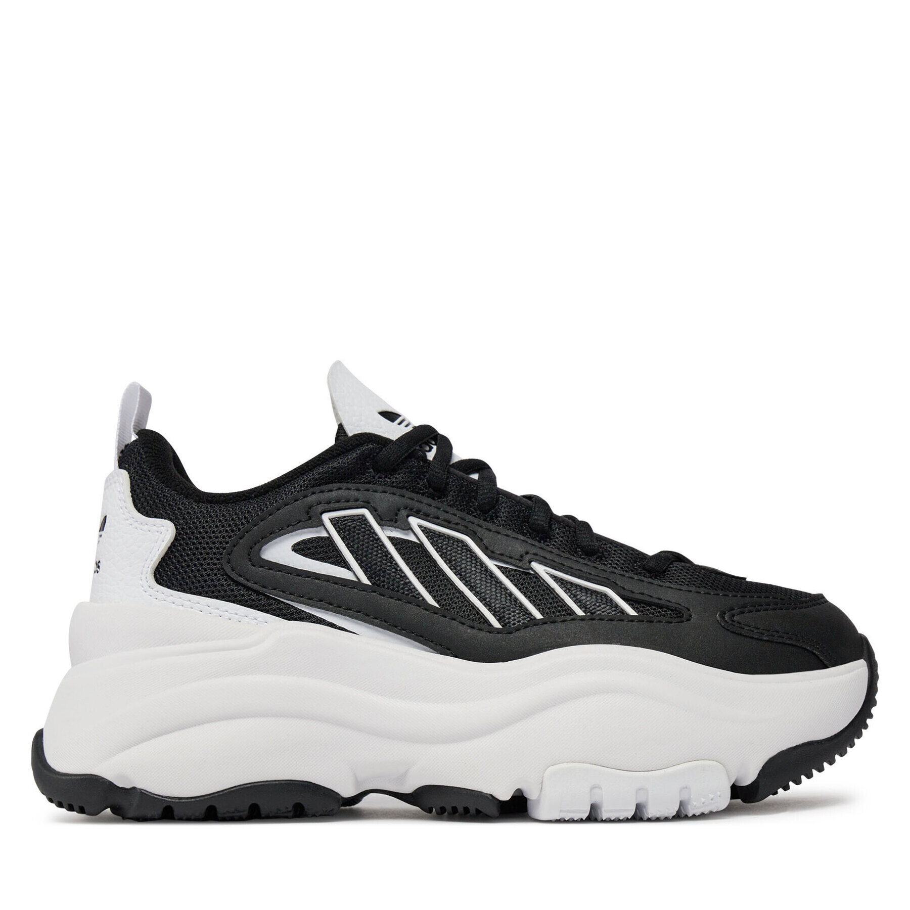 adidas Обувки Ozgaia IE2814 Черен - Pepit.bg