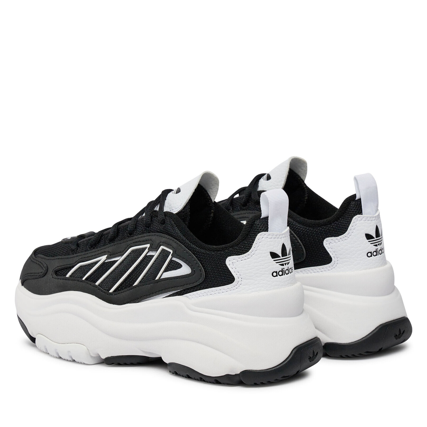 adidas Обувки Ozgaia IE2814 Черен - Pepit.bg