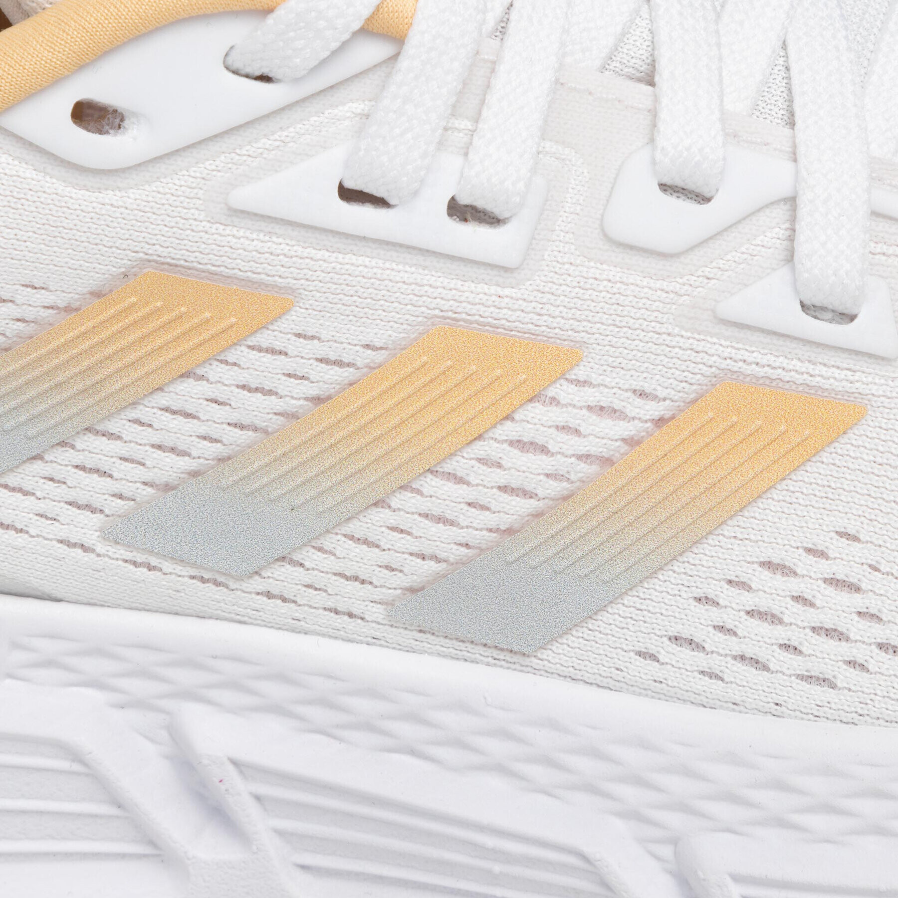 adidas Performance Обувки Questar GZ0611 Бял - Pepit.bg