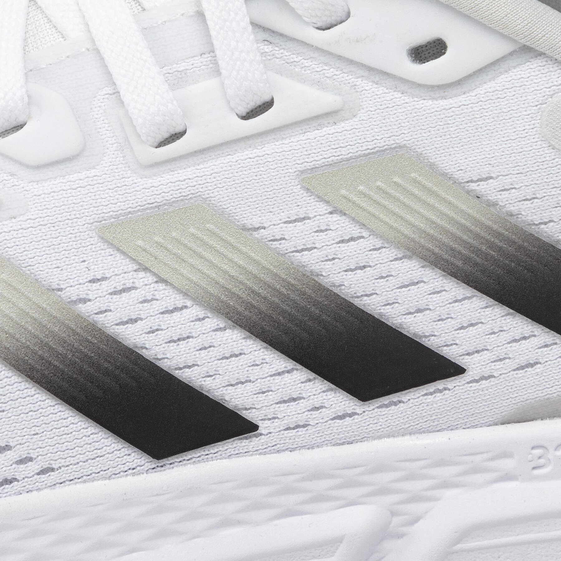 adidas Обувки Questar GZ0630 Бял - Pepit.bg
