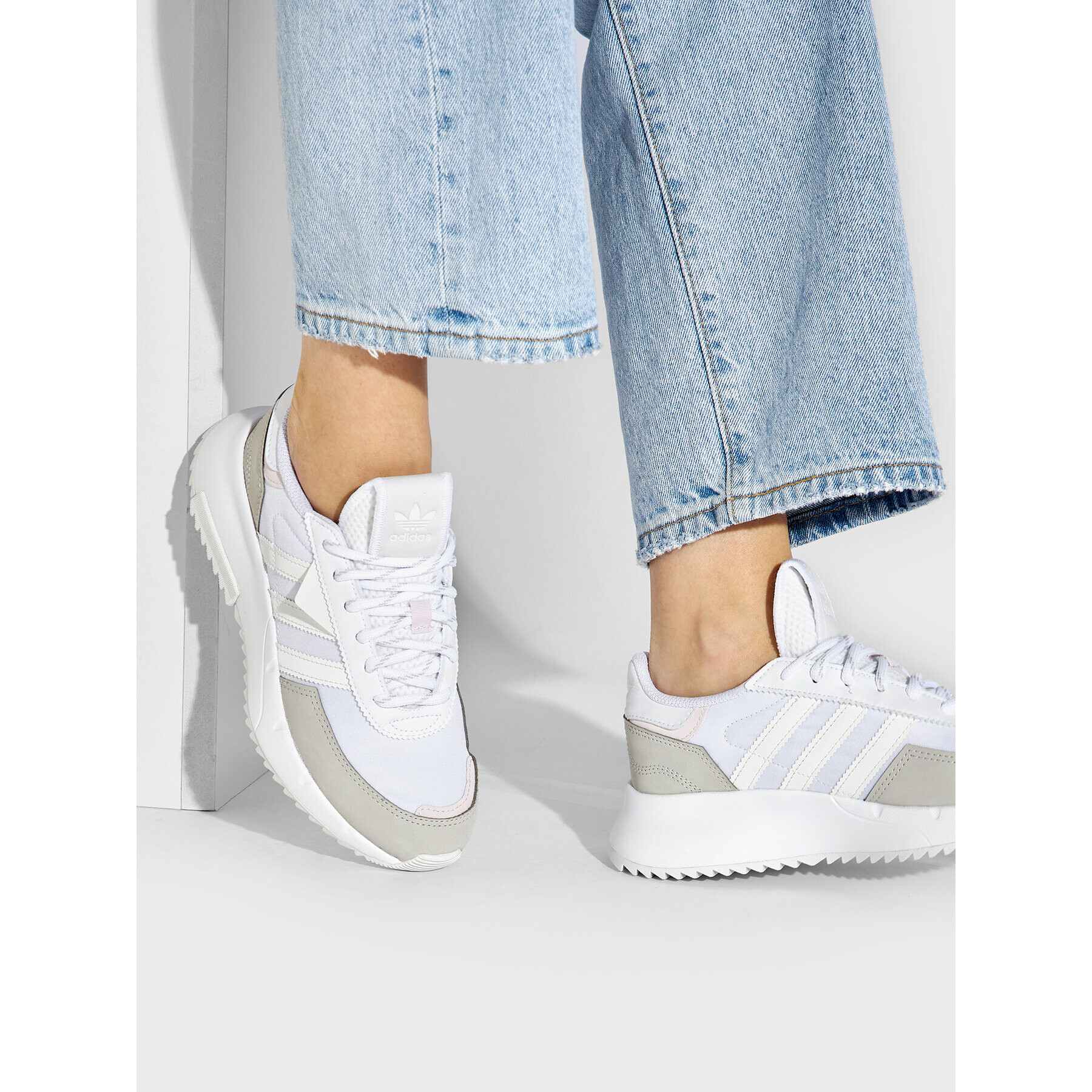 adidas Обувки Retropy F2 J GX9230 Бял - Pepit.bg