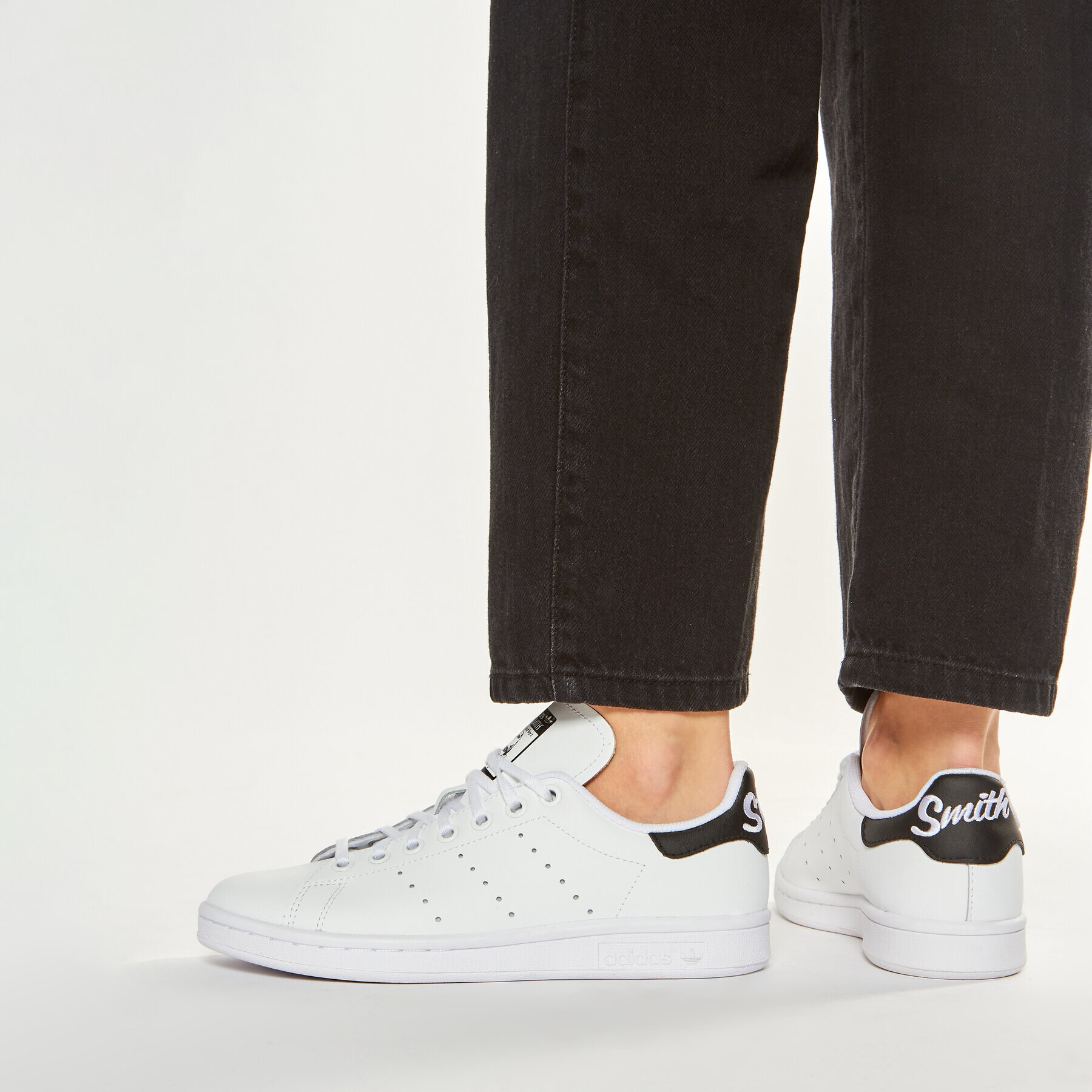adidas Обувки Stan Smith J EE7570 Бял - Pepit.bg