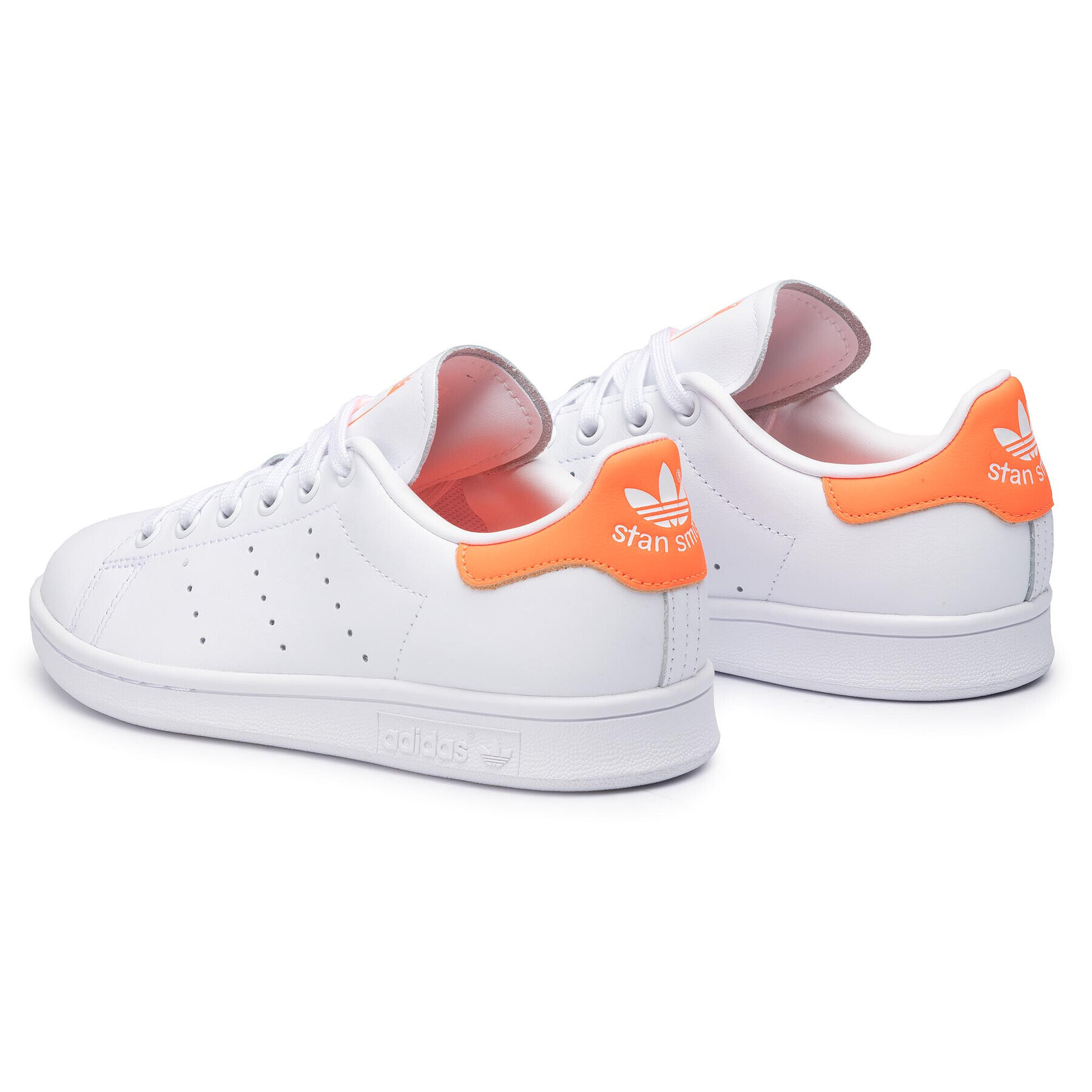 adidas Обувки Stan Smith W EE5863 Бял - Pepit.bg