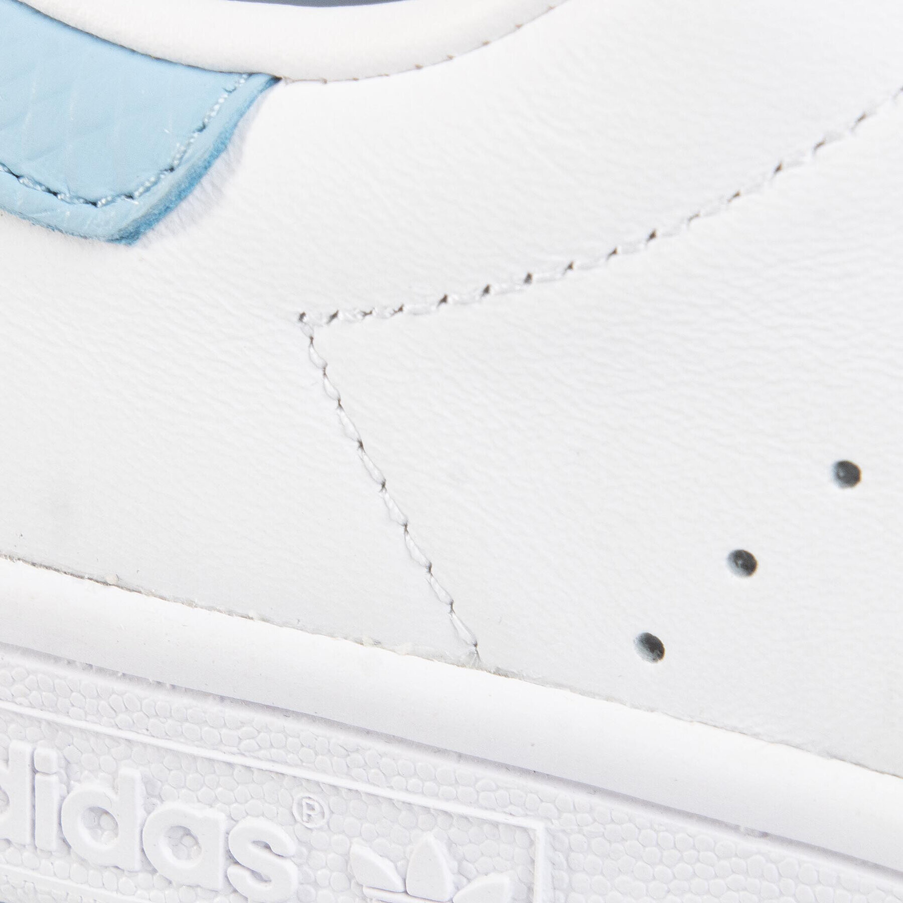 adidas Обувки Stan Smith W EF6877 Бял - Pepit.bg