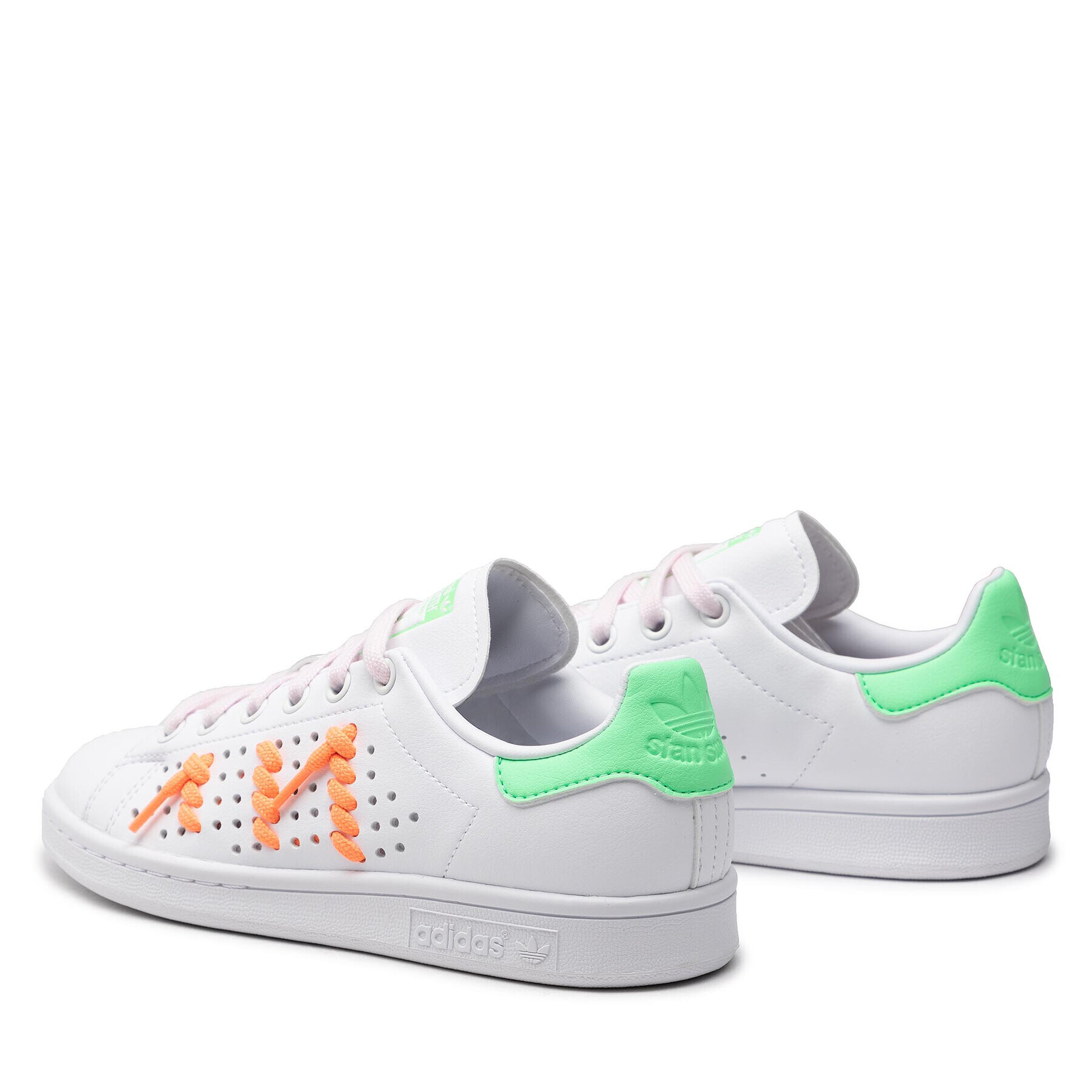 adidas Обувки Stan Smith W GX2047 Бял - Pepit.bg