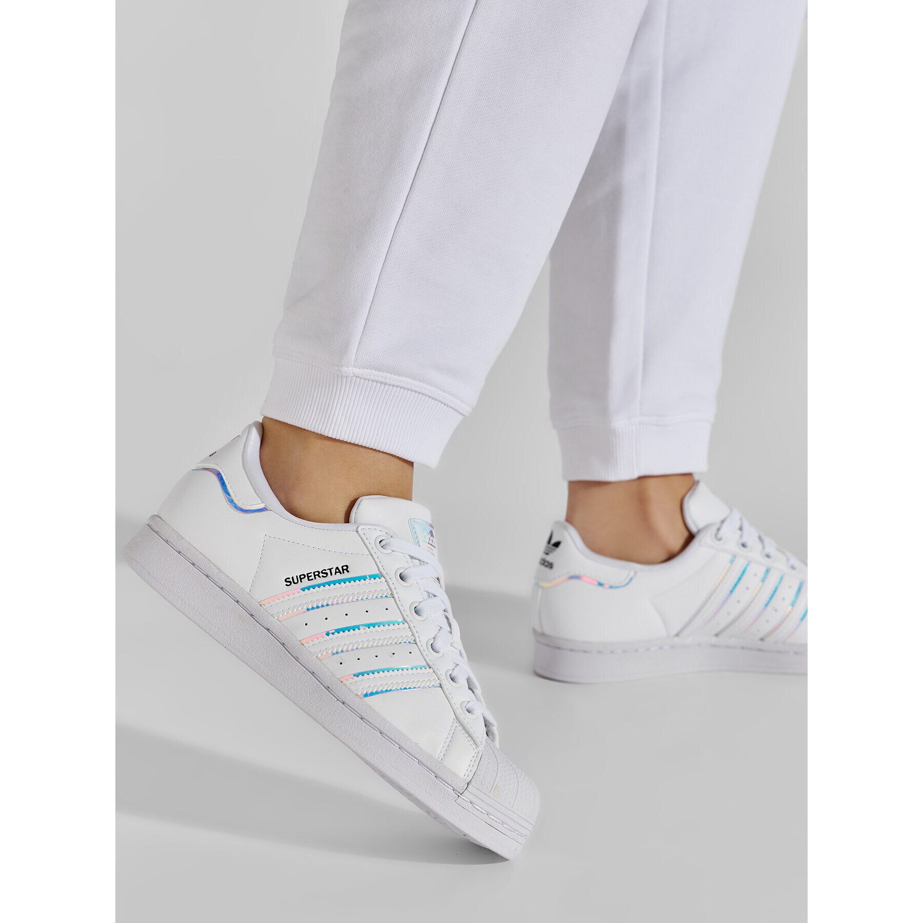 adidas Обувки Superstar J GV8899 Бял - Pepit.bg