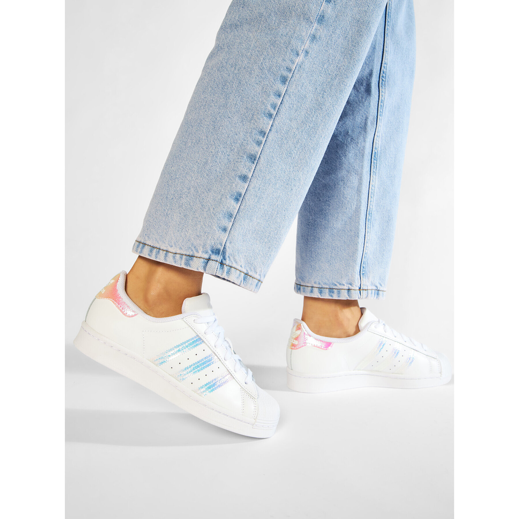 adidas Обувки Superstar Shoes FV3139 Бял - Pepit.bg