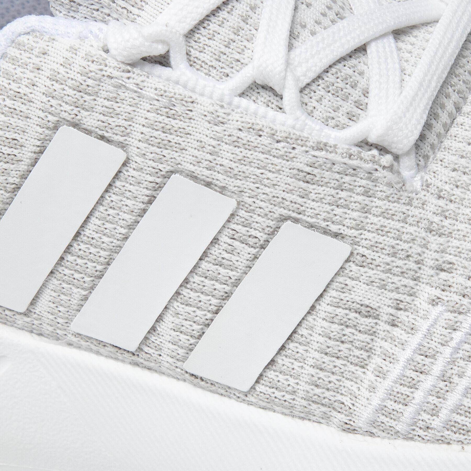 adidas Обувки Swift Run 22 C GY3009 Сив - Pepit.bg