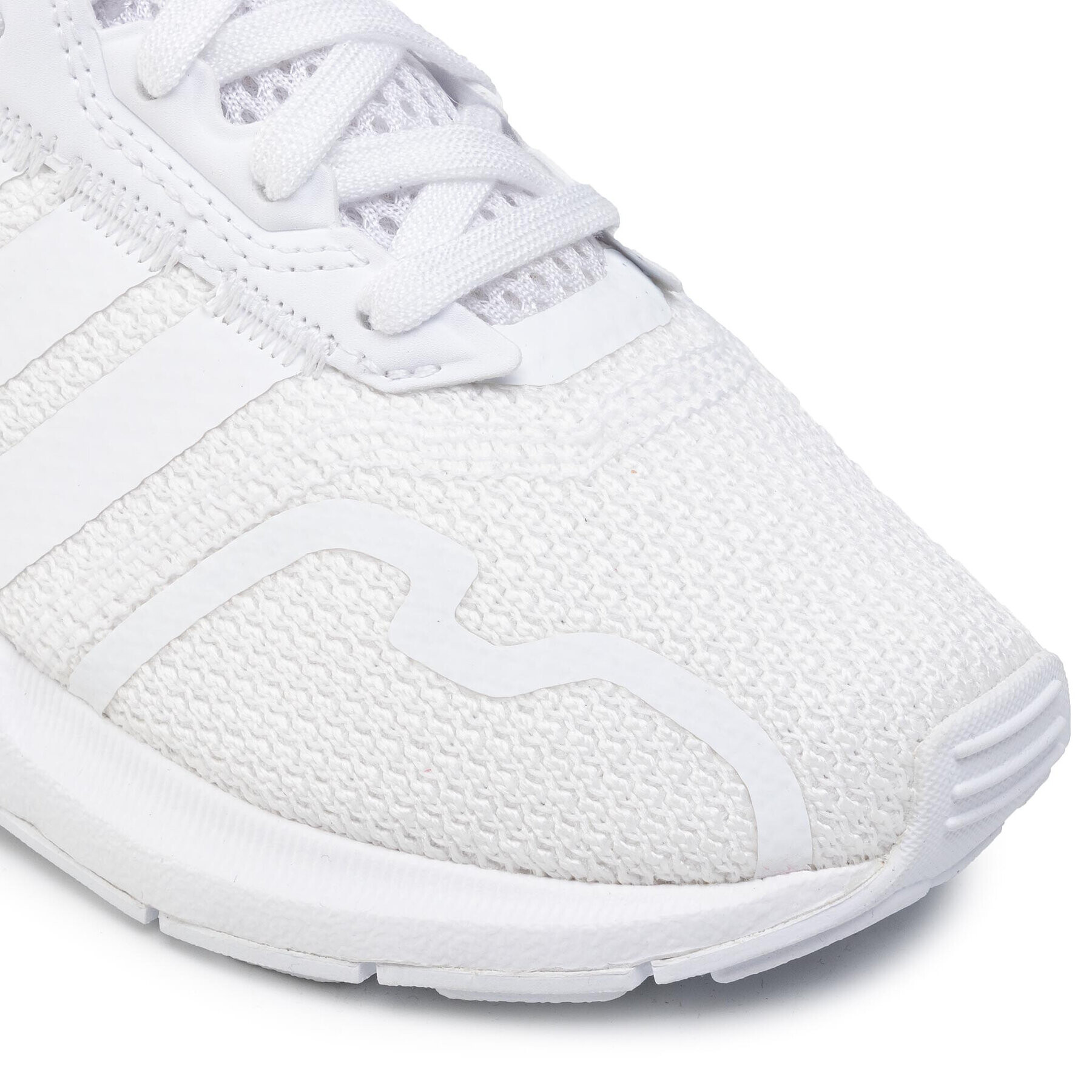 adidas Обувки Swift Run X C FY2168 Бял - Pepit.bg