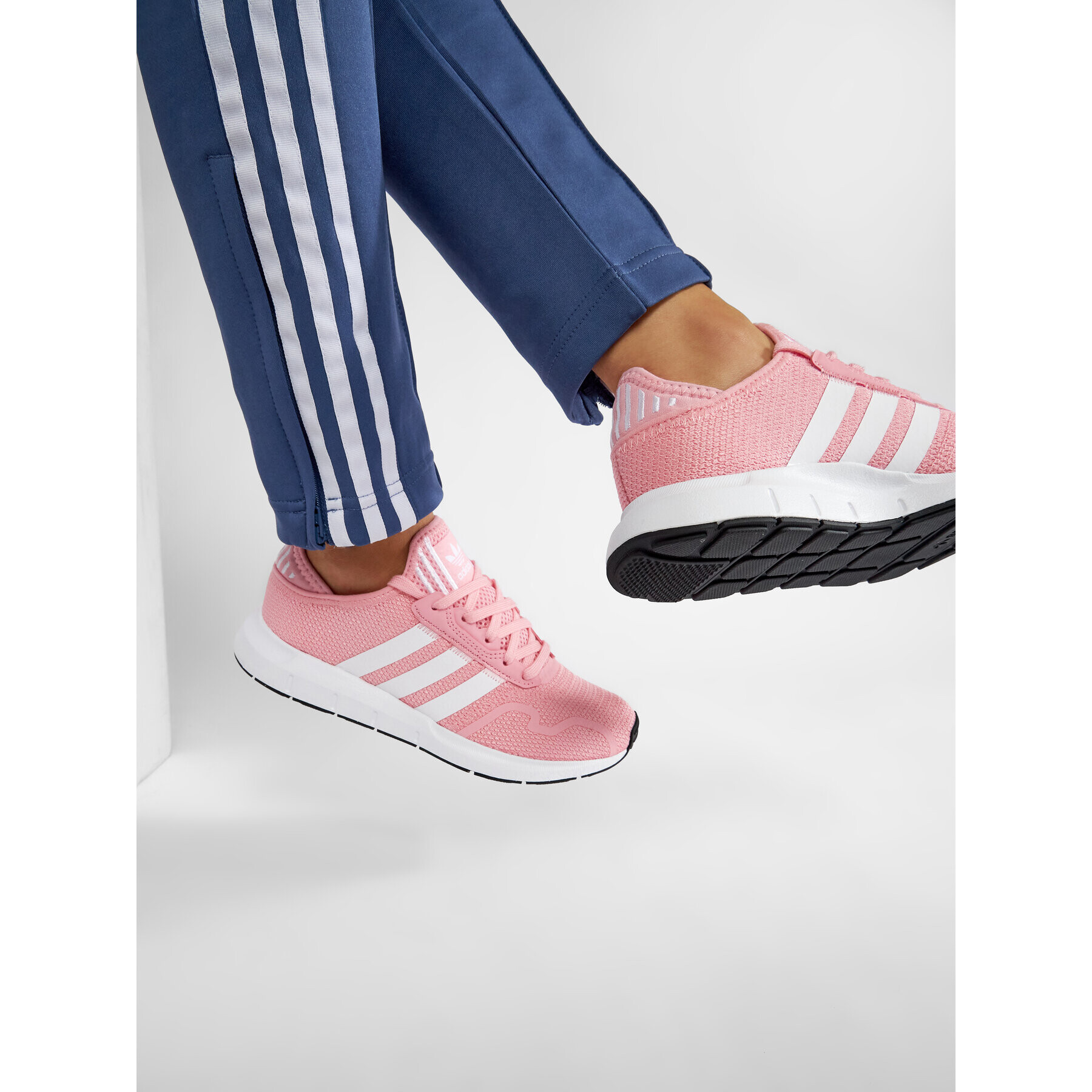 adidas Обувки Swift Run X J FY2148 Розов - Pepit.bg