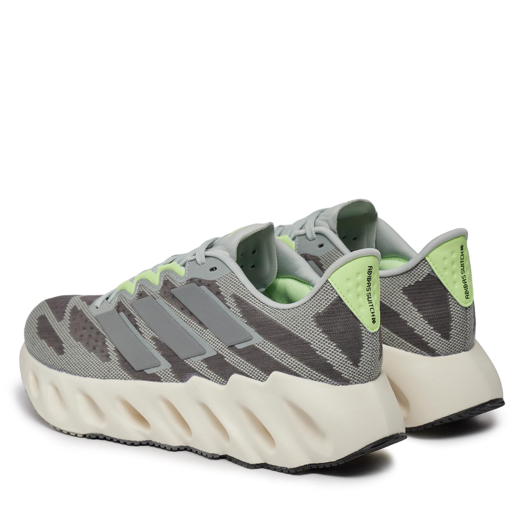 adidas Обувки Switch Fwd M ID2635 Сив - Pepit.bg