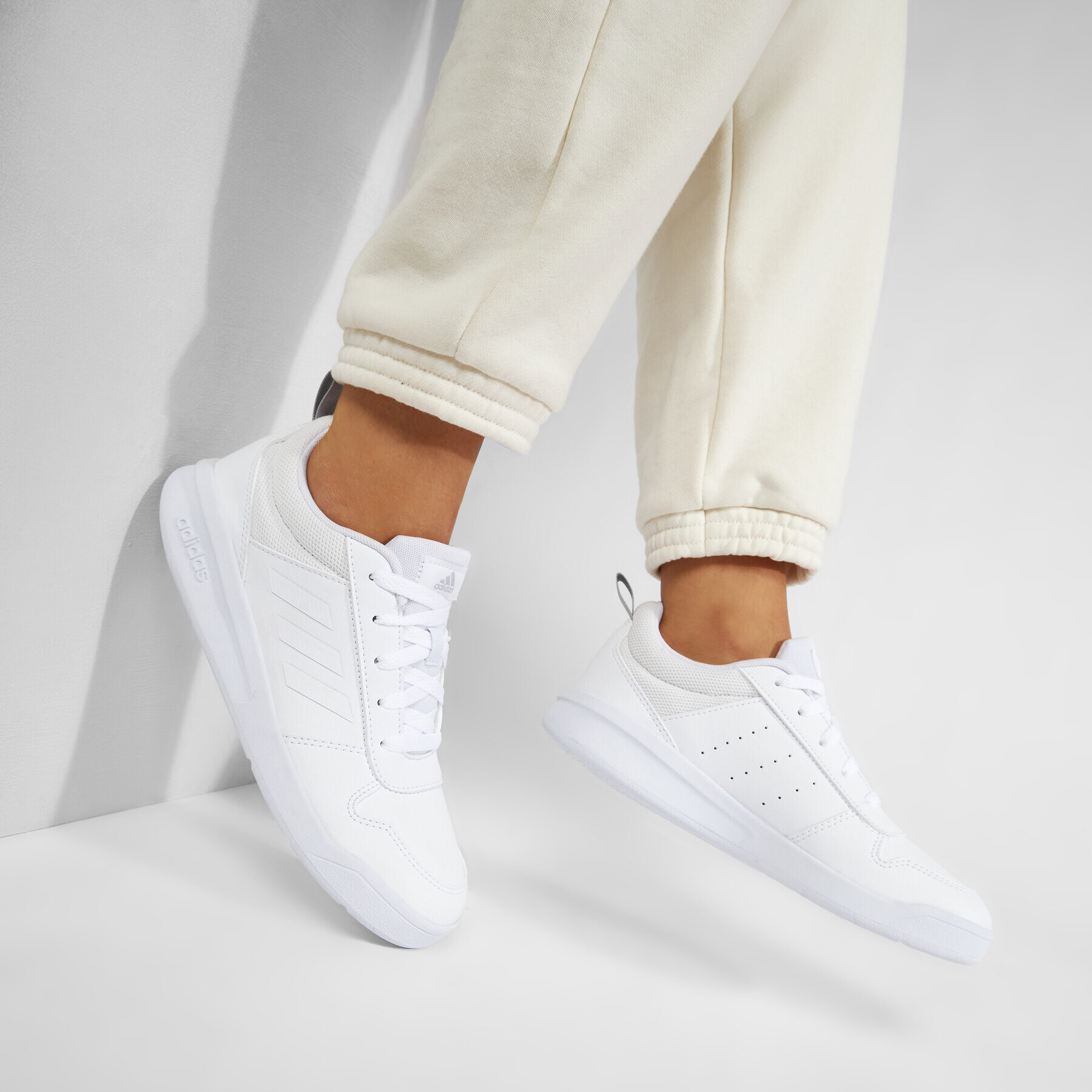 adidas Performance Обувки Tensaur K S24039 Бял - Pepit.bg