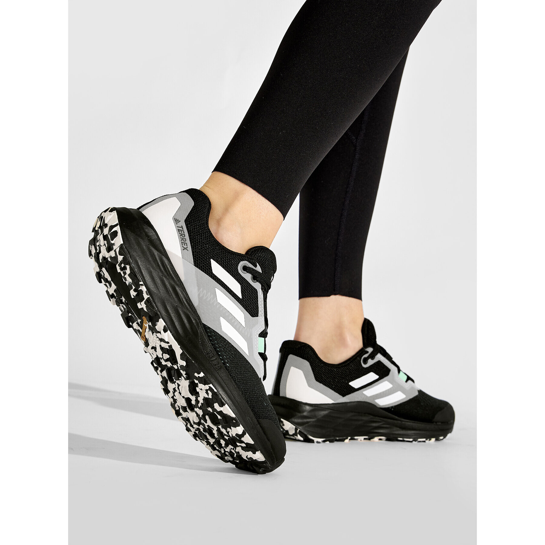 adidas Обувки Terrex Two Flow W FW2711 Черен - Pepit.bg