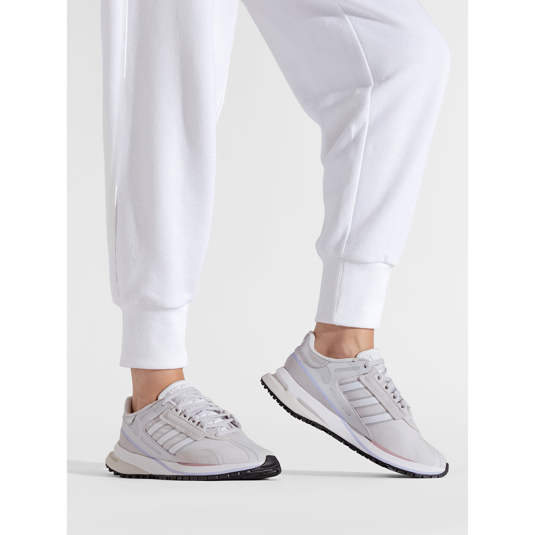 adidas Обувки Valerance W GZ3594 Сив - Pepit.bg