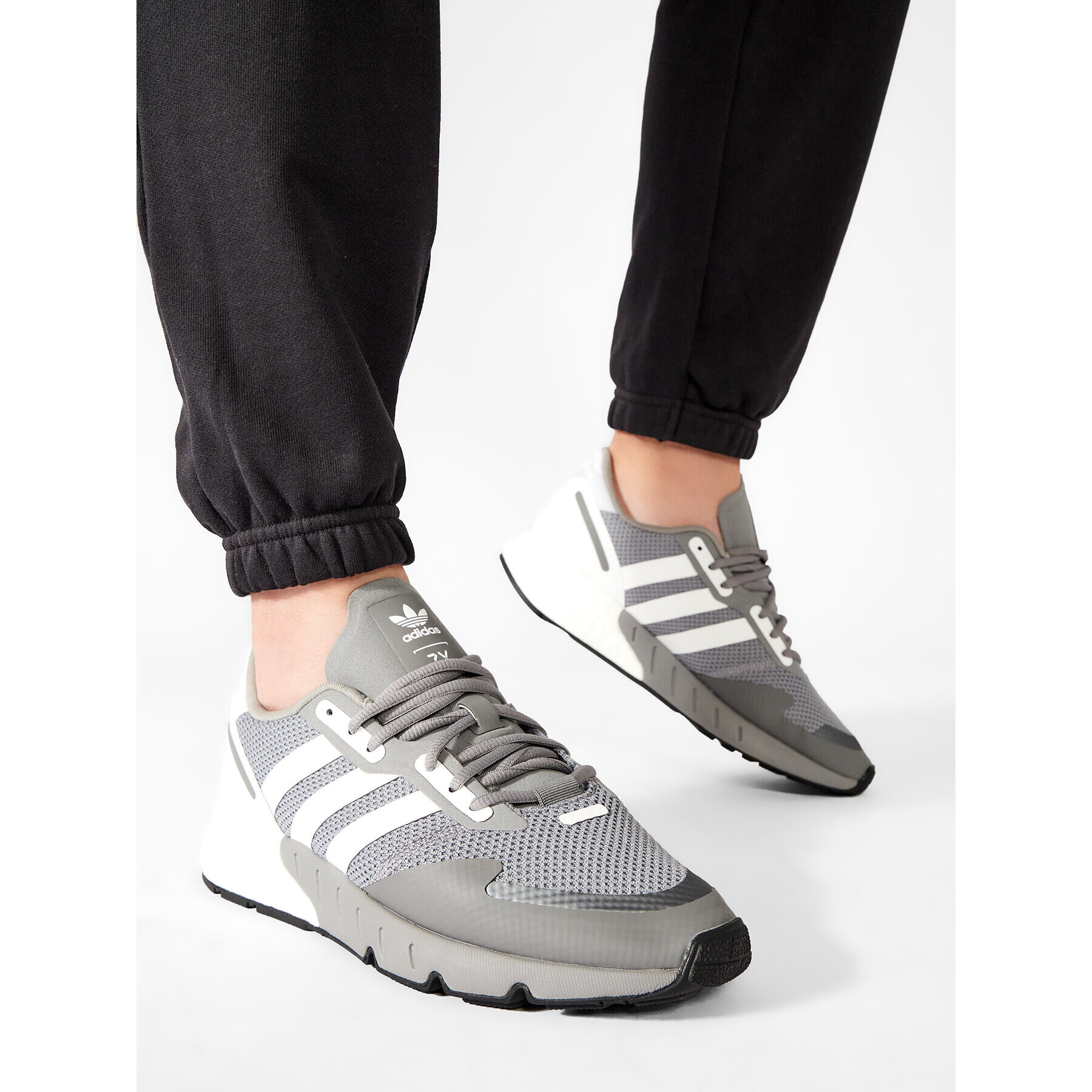 adidas Обувки Zx 1K Boost H68718 Сив - Pepit.bg