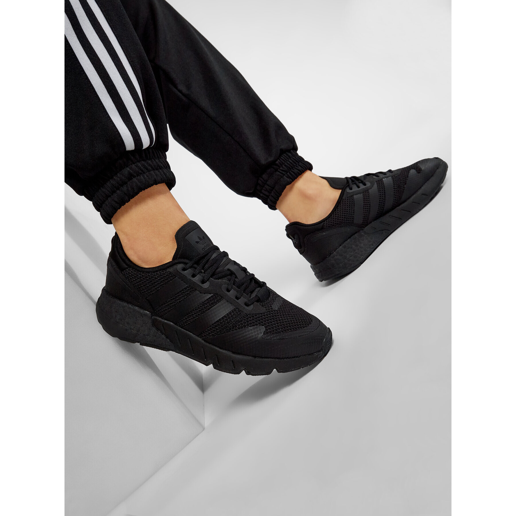 adidas Обувки Zx 1K Boost J G58921 Черен - Pepit.bg