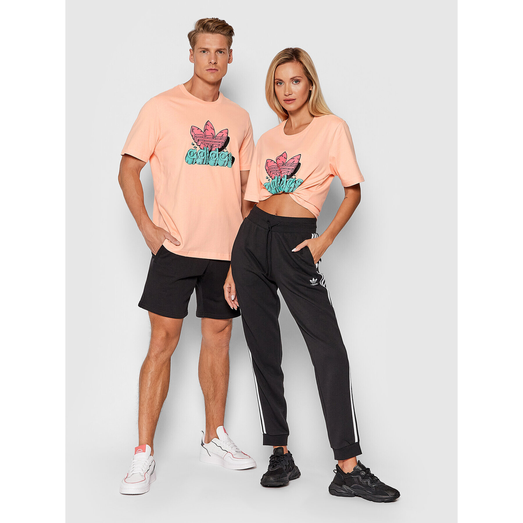 adidas Originals Тишърт Unisex Funny Dino H13450 Оранжев Standard Fit - Pepit.bg