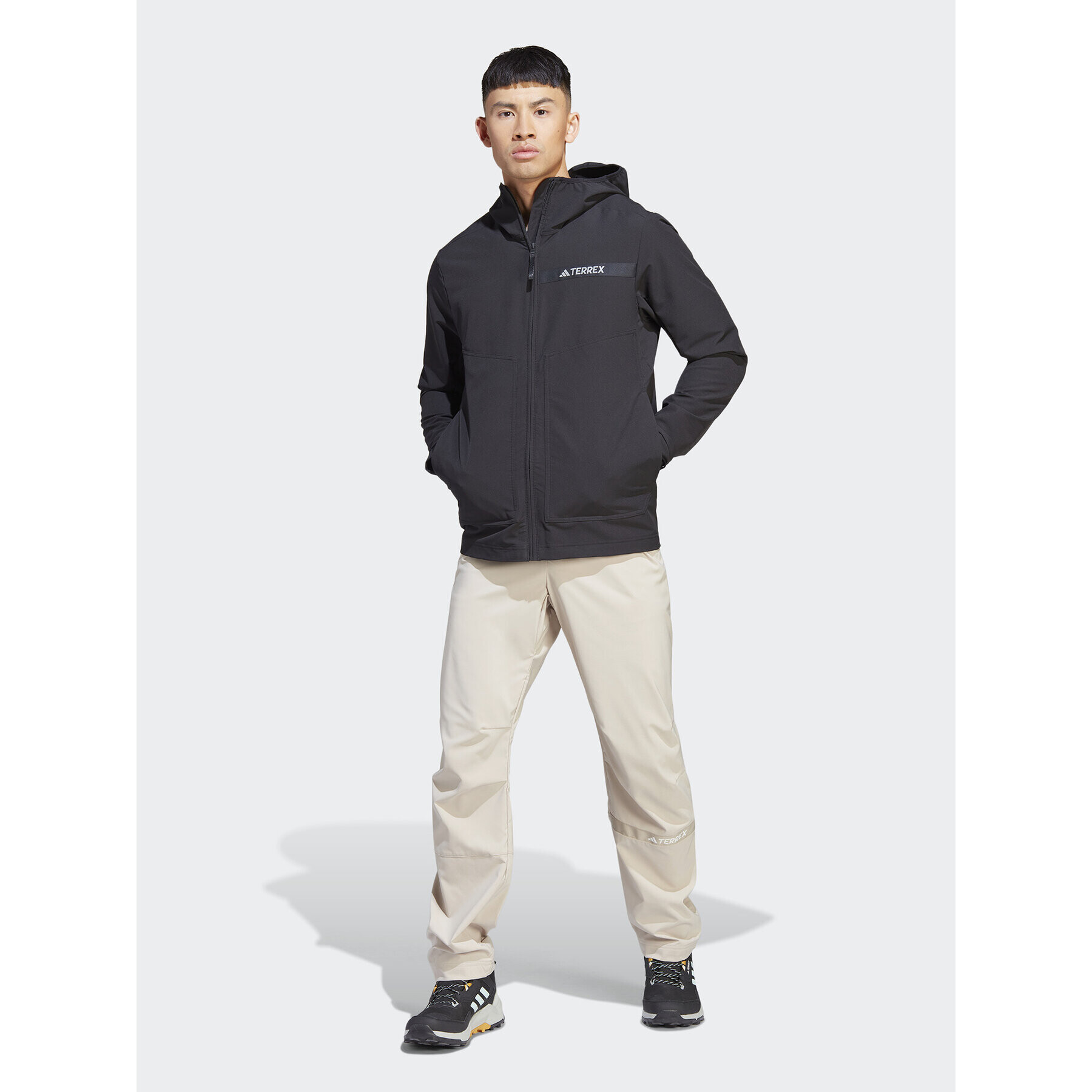 adidas Outdoor яке Terrex Multi HZ4425 Черен Slim Fit - Pepit.bg