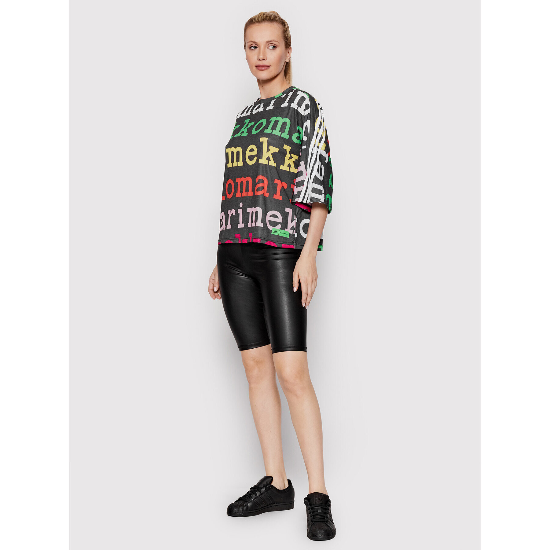 adidas Блуза MARIMEKKO HG6327 Черен Loose Fit - Pepit.bg