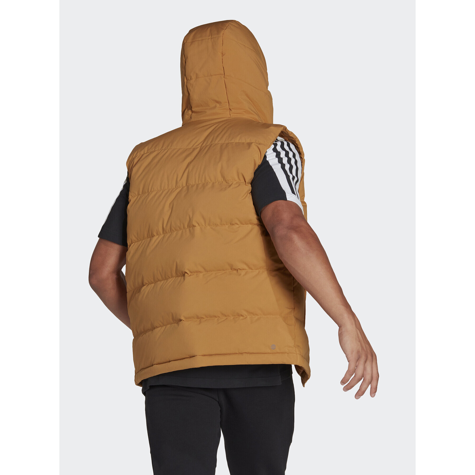 adidas Елек Helionic HG6275 Кафяв Regular Fit - Pepit.bg