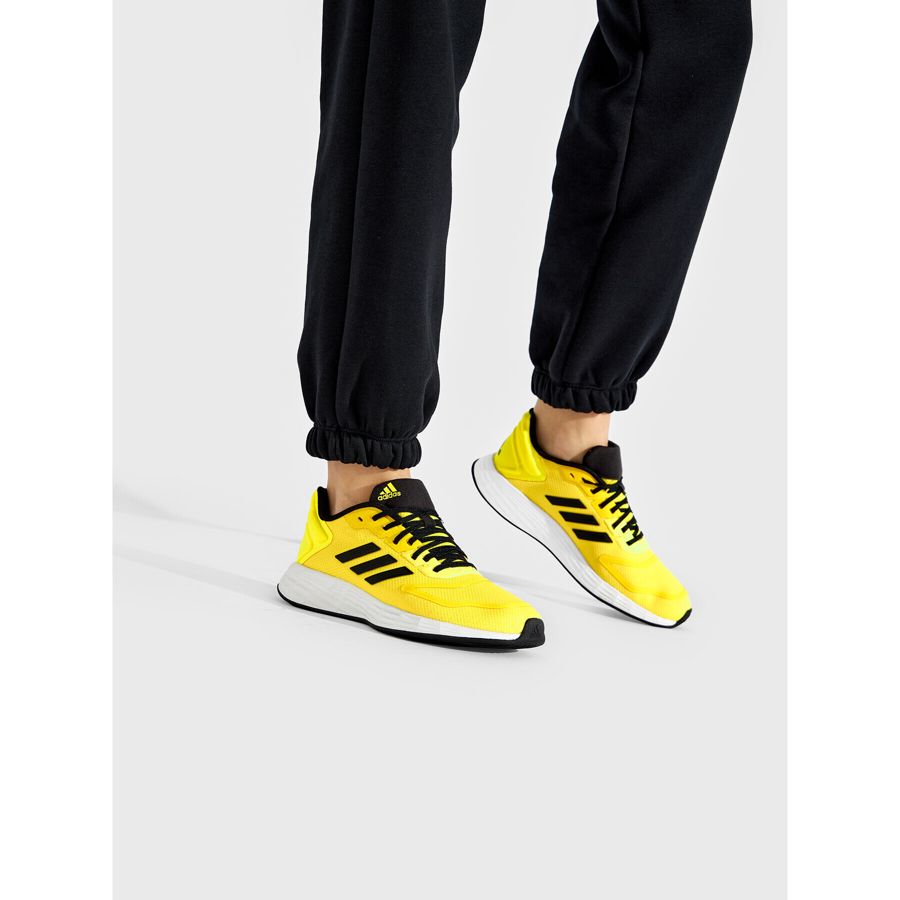 adidas Обувки Duramo 10 K GV8940 Жълт - Pepit.bg