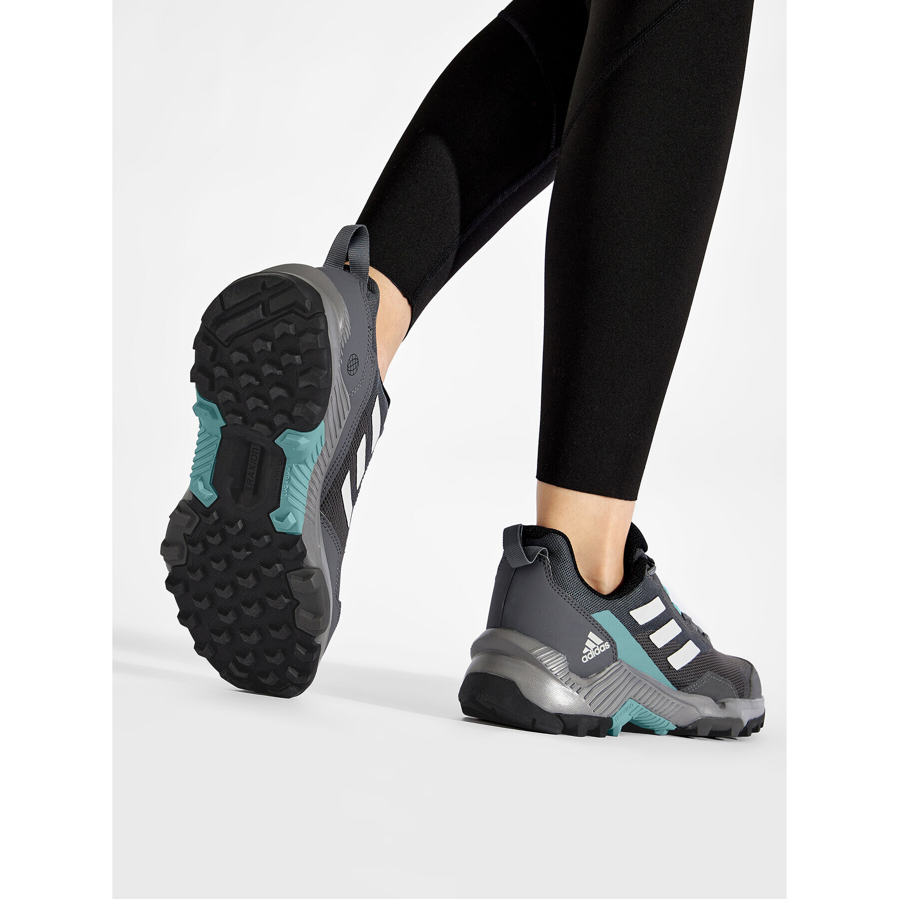adidas Обувки Eastrail 2 W GV7513 Сив - Pepit.bg