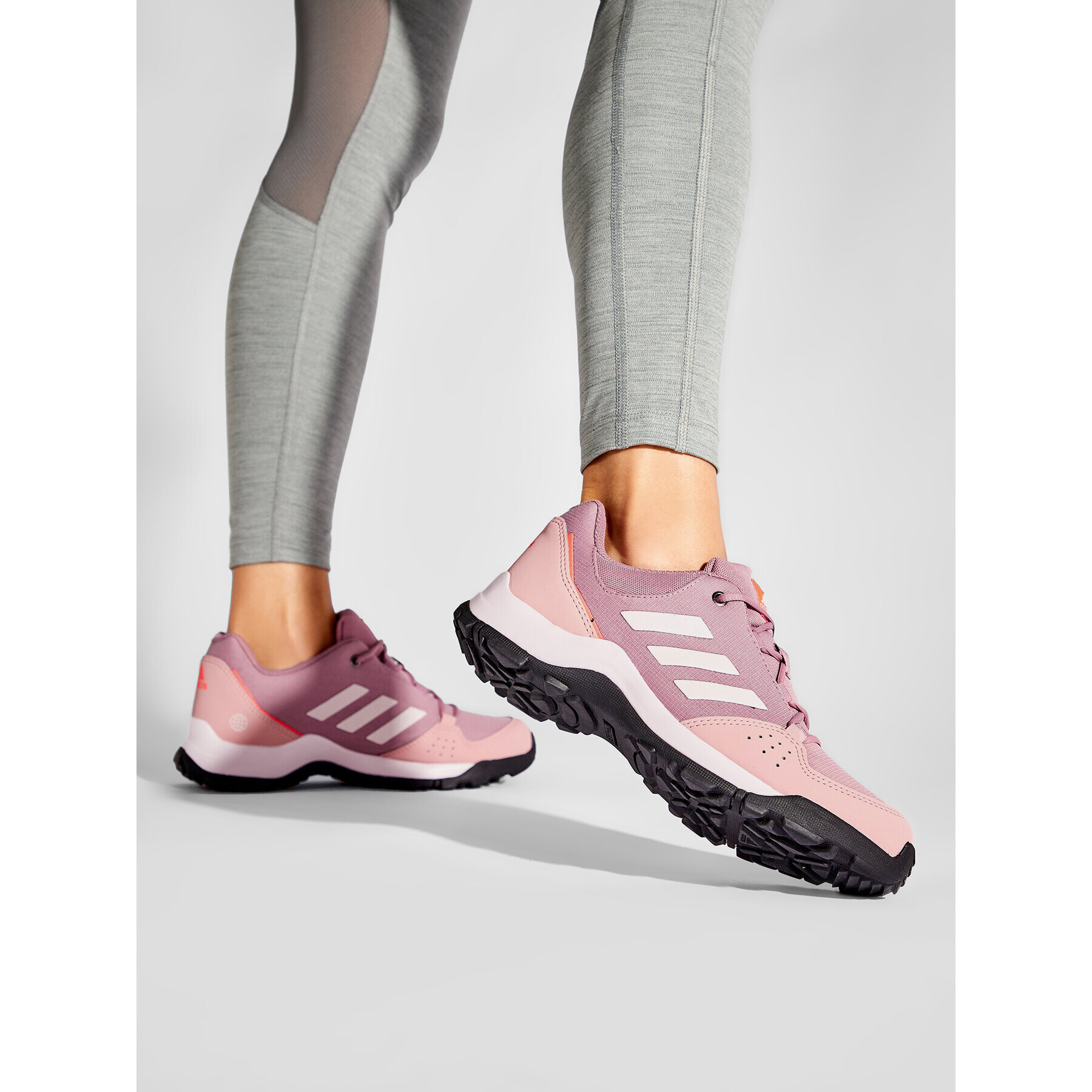 adidas Обувки Hyperhiker Low K GZ9217 Розов - Pepit.bg