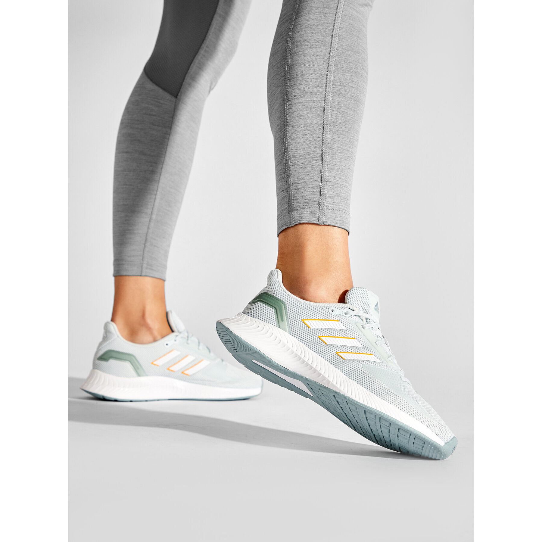 adidas Обувки Runfalcon 2.0 GX8249 Син - Pepit.bg