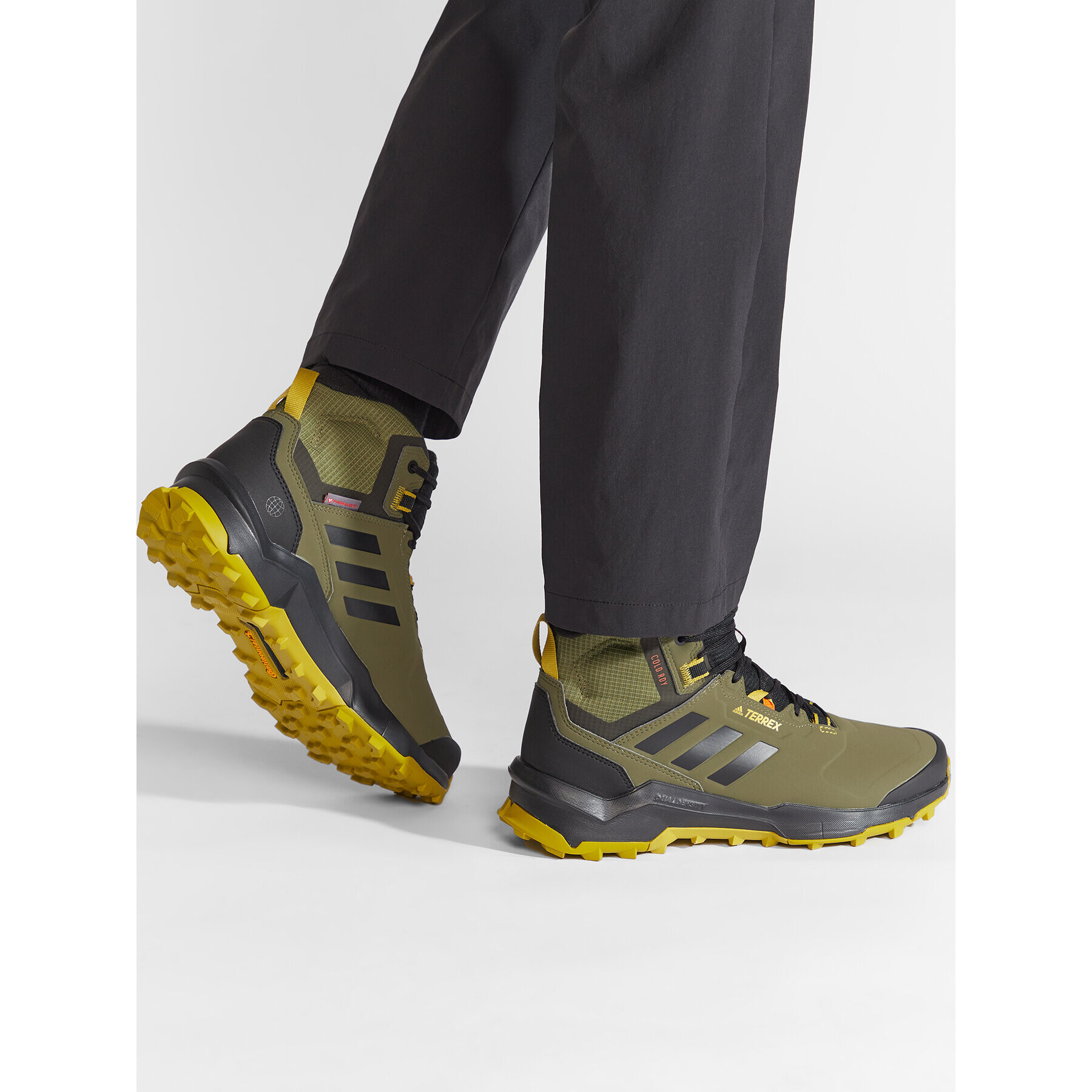 adidas Обувки Terrex Ax4 Mid Beta C.Rdy GY3158 Каки - Pepit.bg