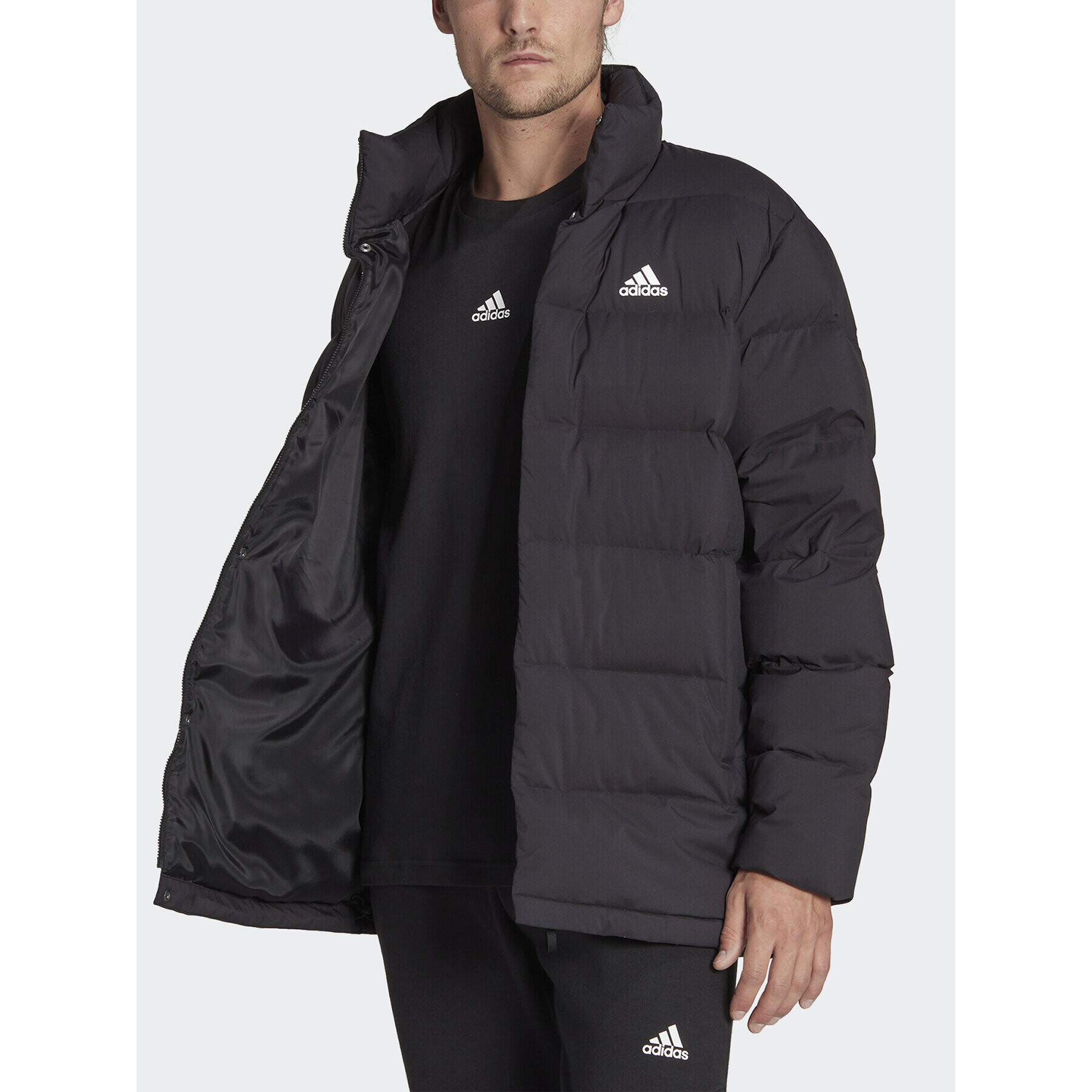 adidas Пухено яке Helionic HG8700 Черен Regular Fit - Pepit.bg