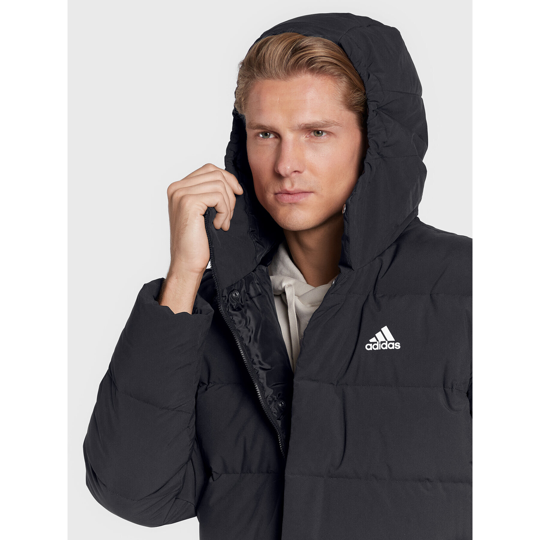 adidas Пухено яке Helionic HG8751 Черен Regular Fit - Pepit.bg