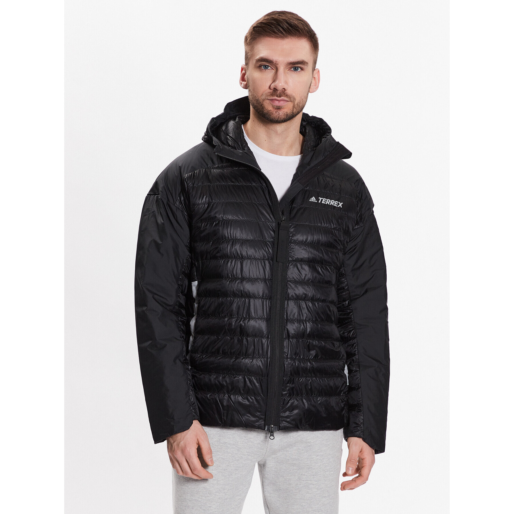 adidas Пухено яке Terrex Myshelter GI7295 Черен Regular Fit - Pepit.bg
