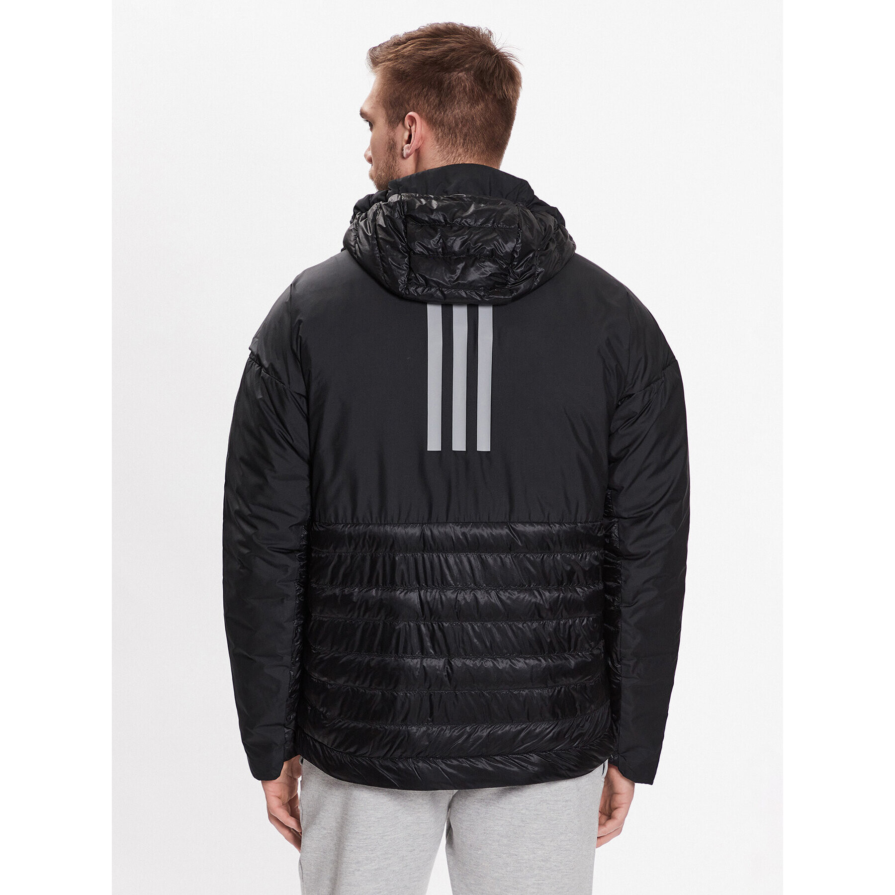 adidas Пухено яке Terrex Myshelter GI7295 Черен Regular Fit - Pepit.bg