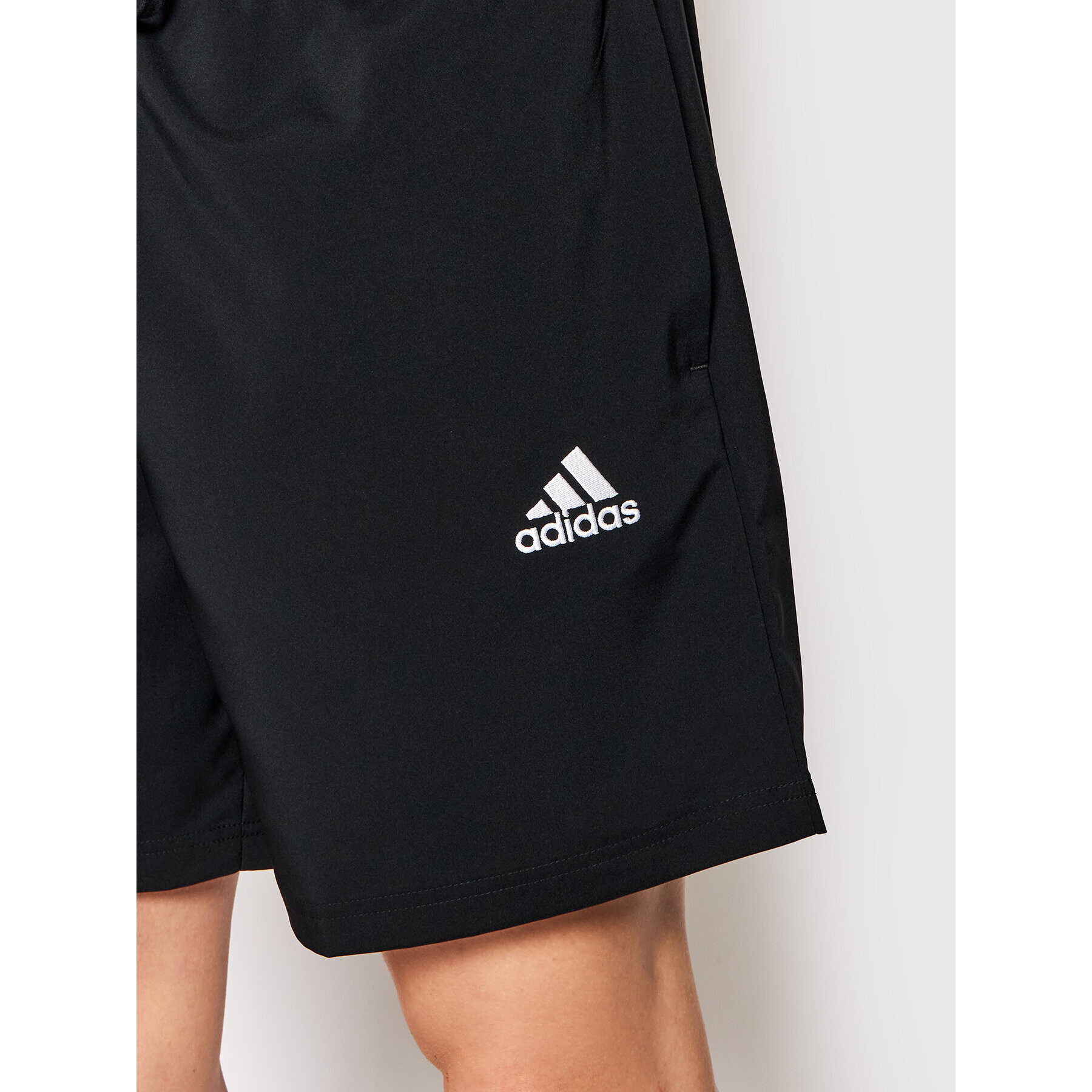 adidas Спортни шорти Aeroready Essentials Chelsea Small Logo GK9602 Черен Regular Fit - Pepit.bg