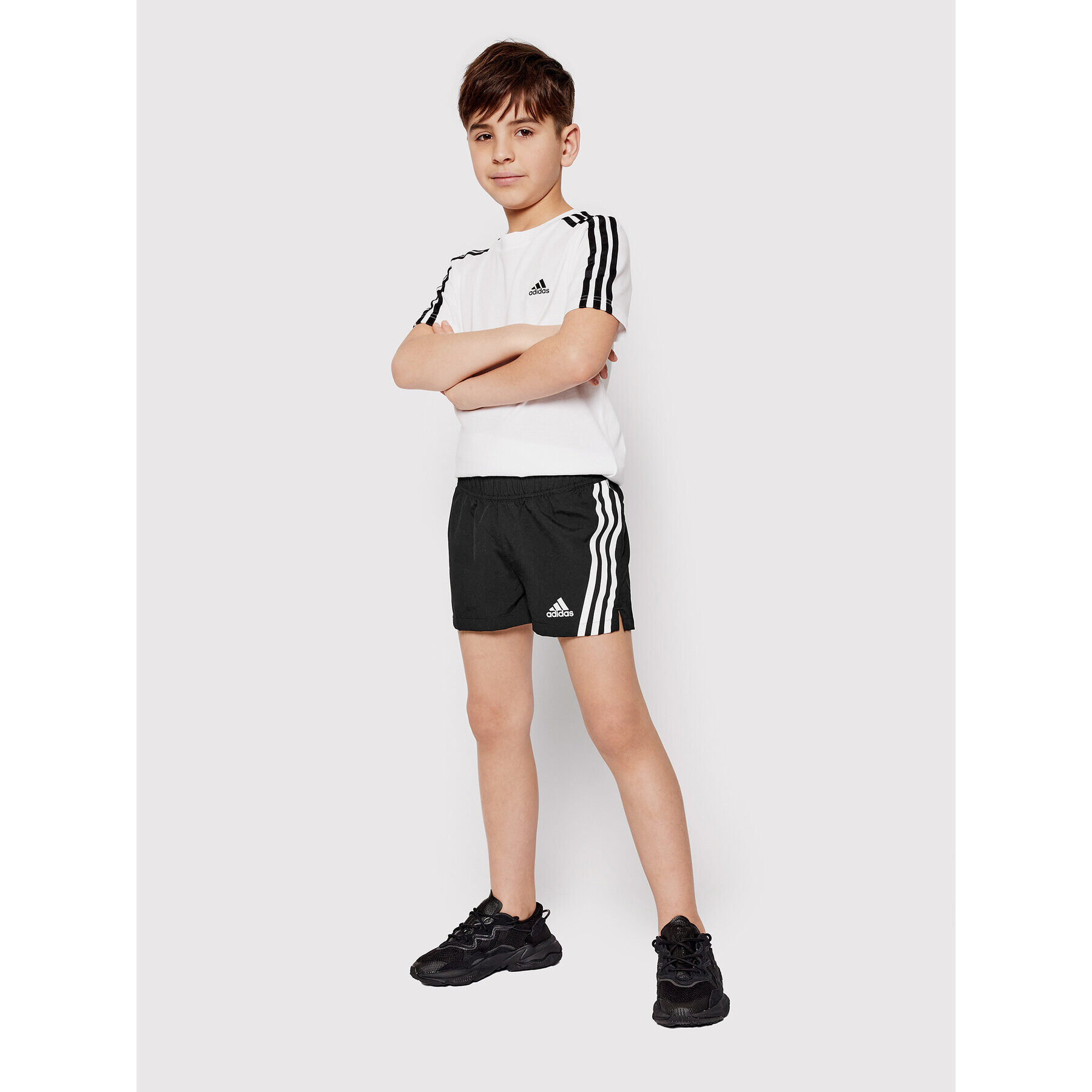 adidas Спортни шорти Aeroready Training 3-Stripes HD4344 Черен Regular Fit - Pepit.bg