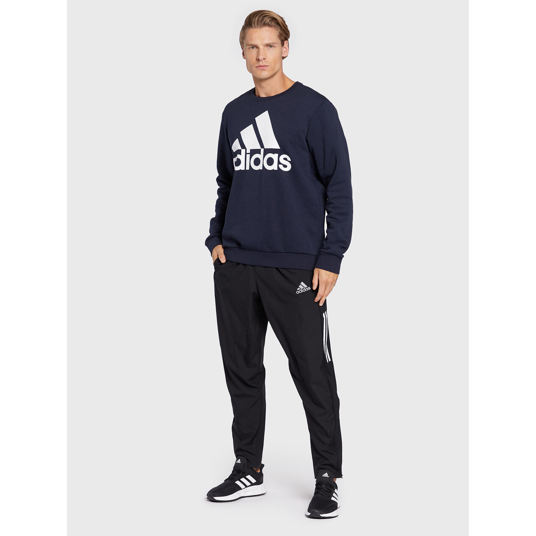 adidas Суитшърт Essentials Big Logo HL2298 Тъмносин Regular Fit - Pepit.bg