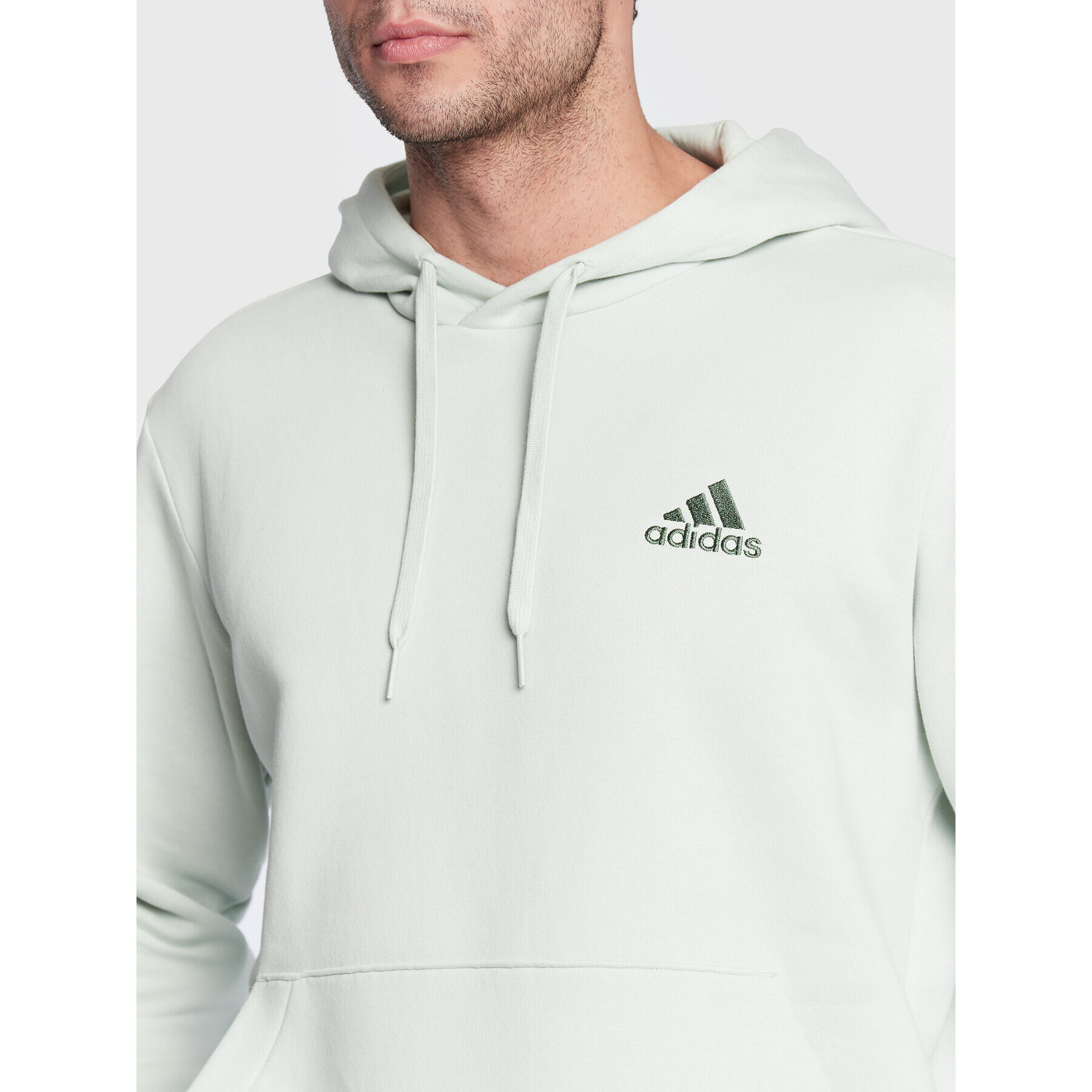 adidas Суитшърт Essentials HL2275 Зелен Regular Fit - Pepit.bg
