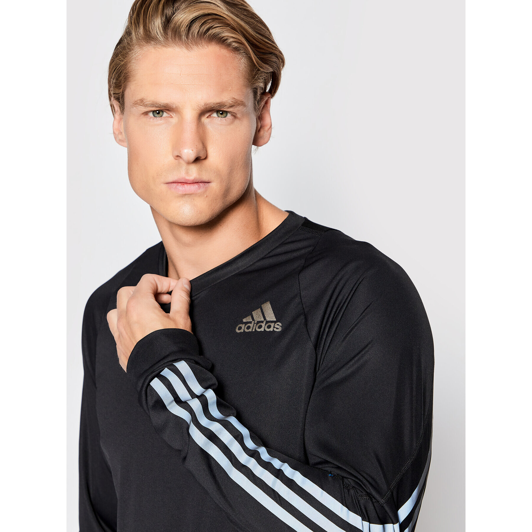 adidas Тениска от техническо трико Run Icon Full Reflective 3-Stripes HB7434 Черен Slim Fit - Pepit.bg