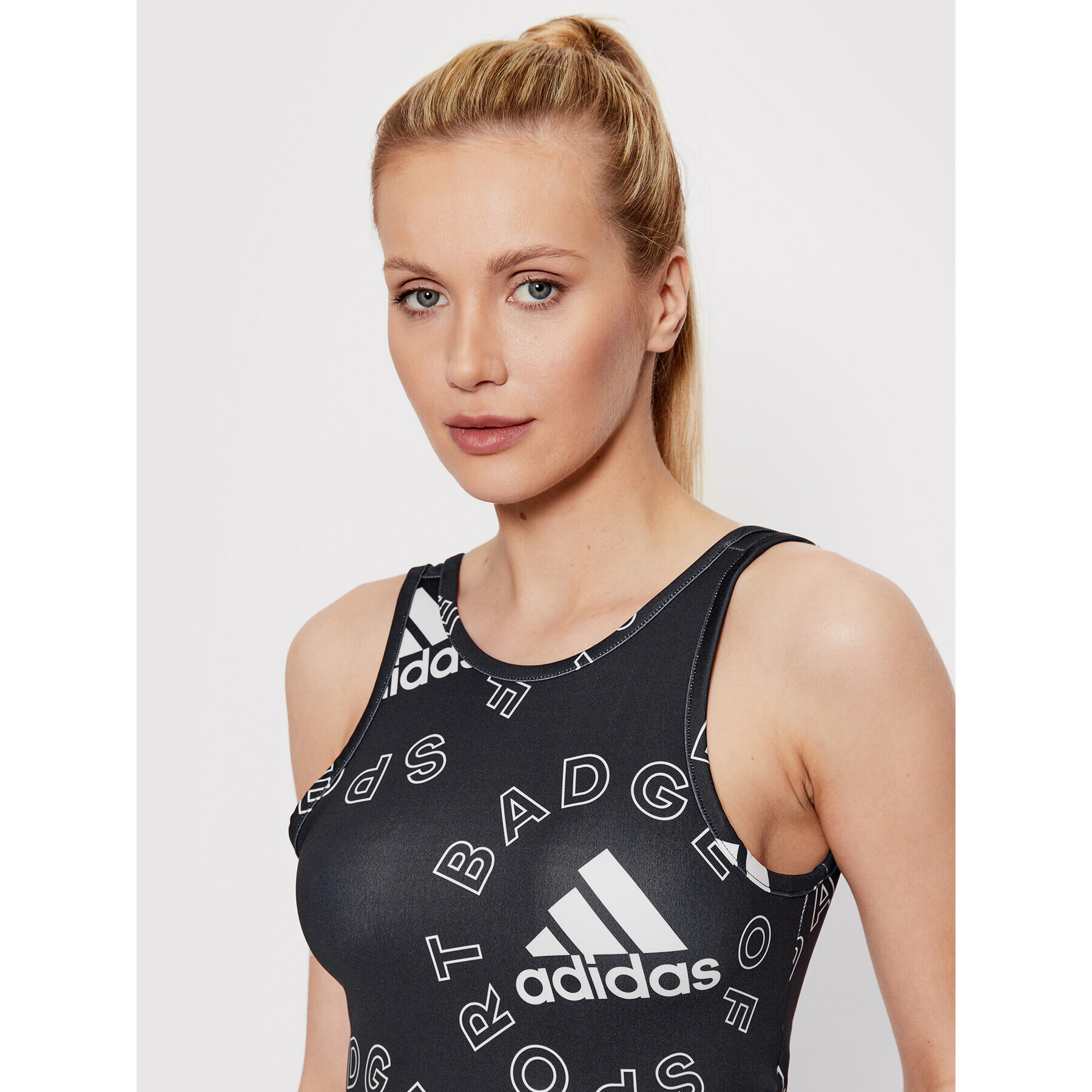 adidas Тениска от техническо трико Designed To Move HC9165 Черен Slim Fit - Pepit.bg