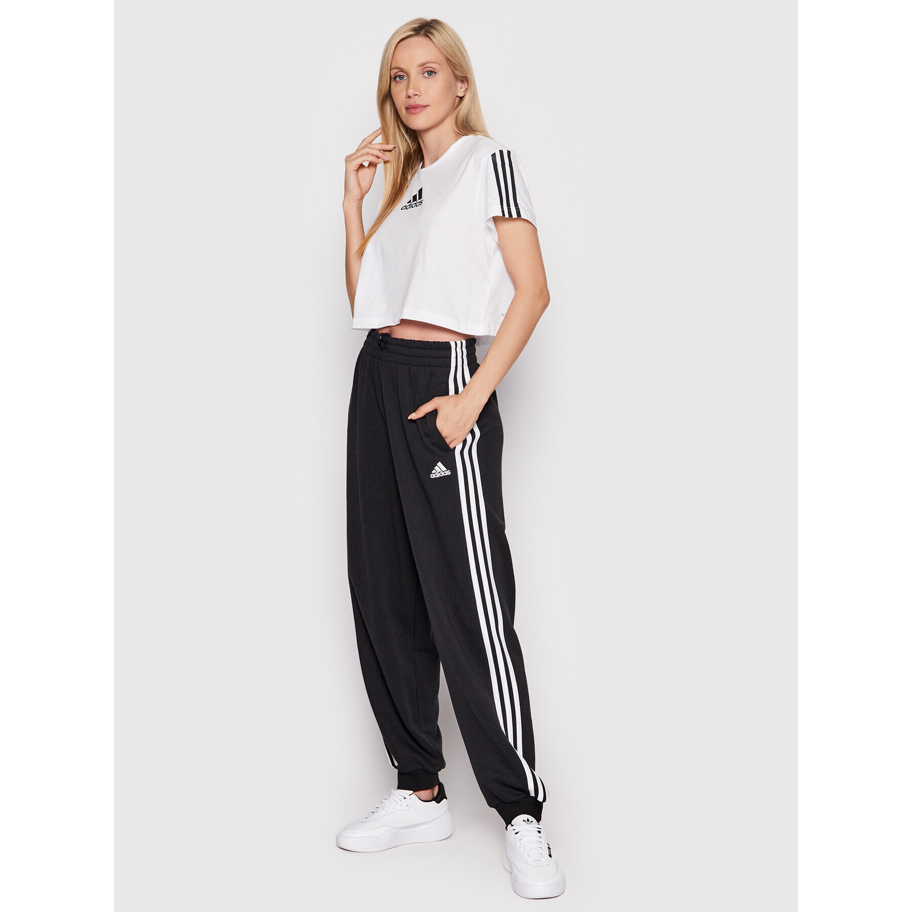 adidas Тишърт Aeroredy Made For Training HD9352 Бял Loose Fit - Pepit.bg